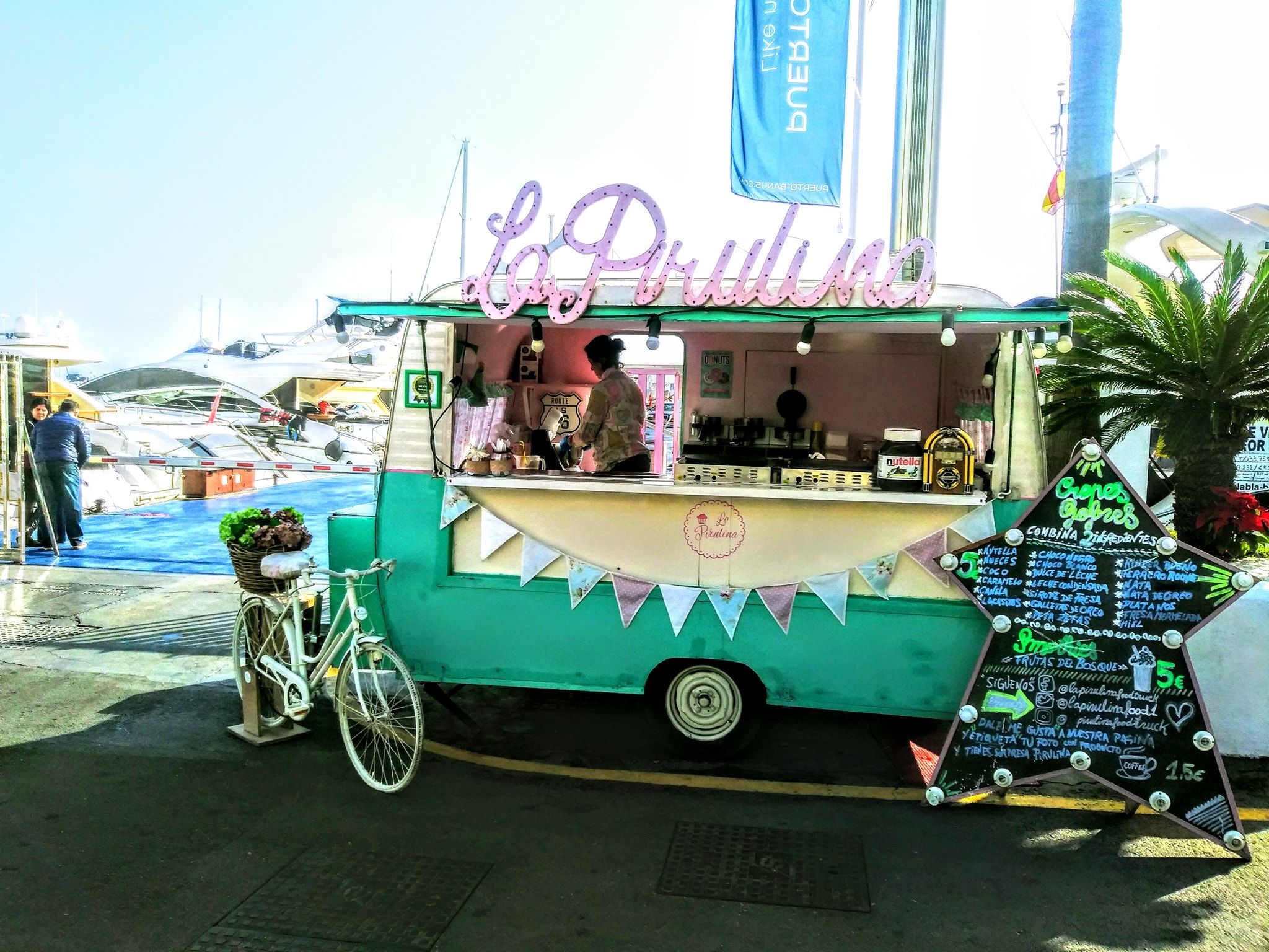 Food Truk: Servicios de La Pirulina Food Truk: Servicios de La Pirulina