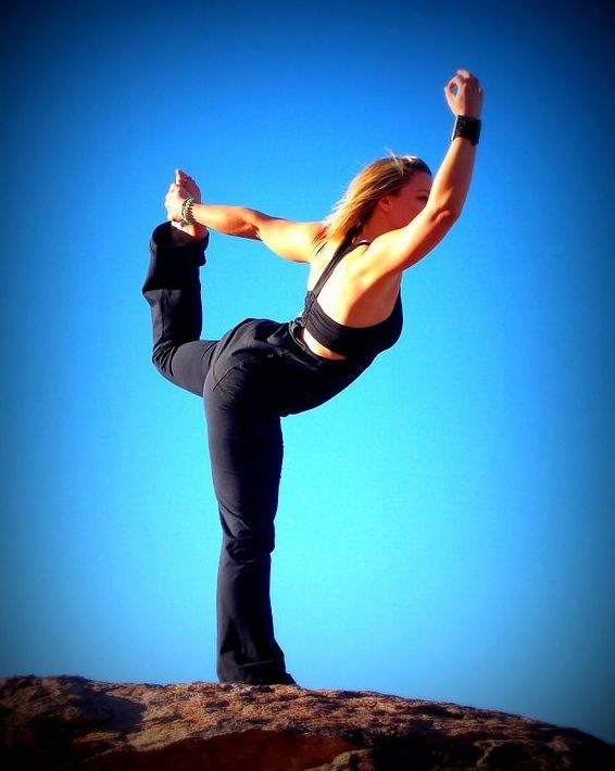 Yoga: Servicios de Magnòlia