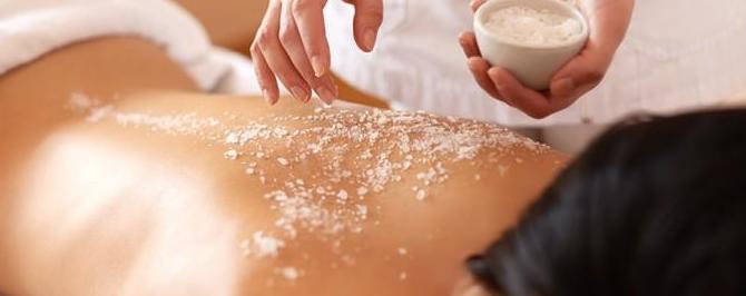 Peeling corporal y masaje: Terapias y actividades de Kumara Centro Holístico Peeling corporal y masaje: Terapias y actividades de Kumara Centro Holístico