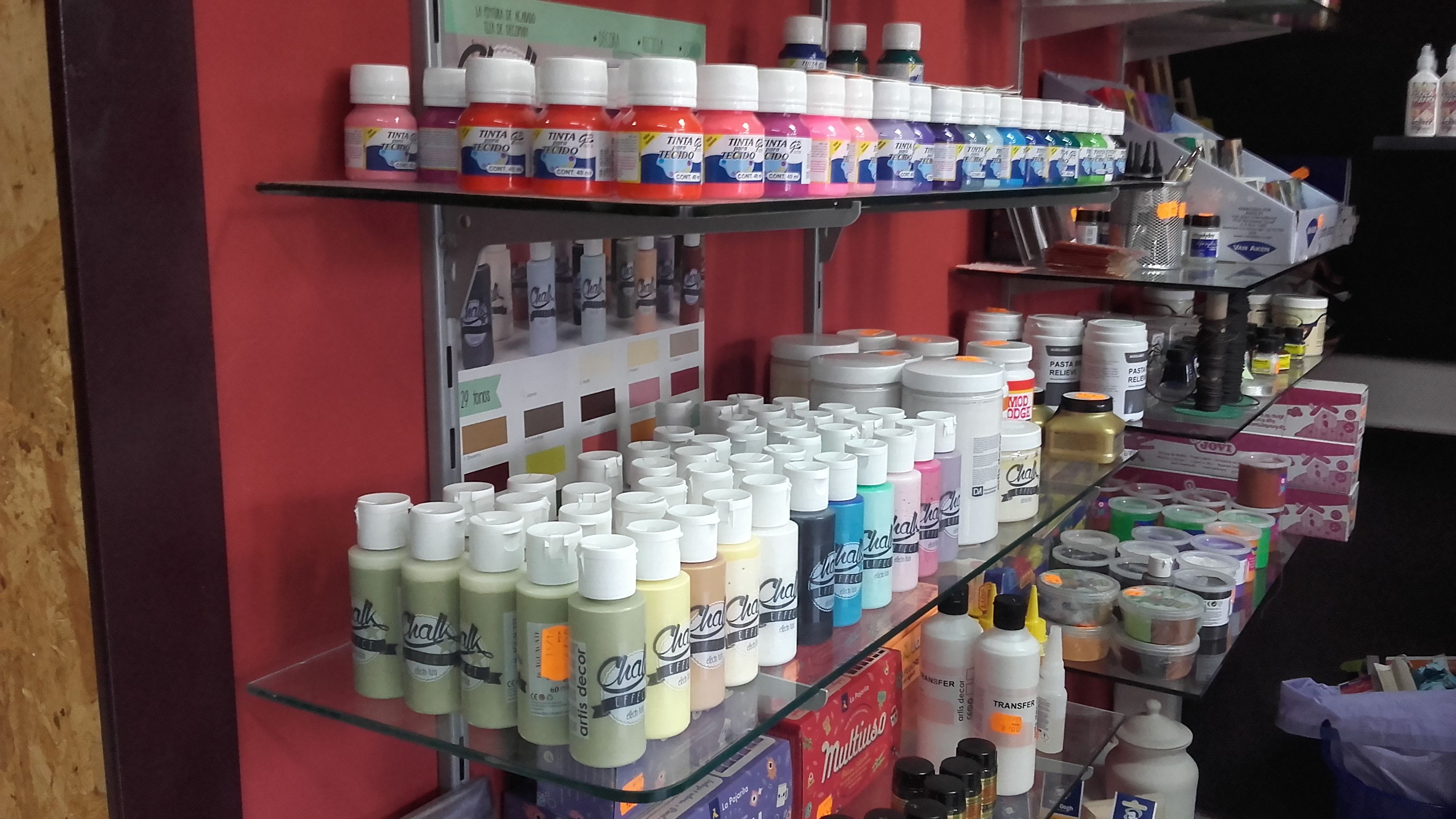 Manualidades: Productos y servicios de l'Art de les Mans Manualidades: Productos y servicios de l'Art de les Mans