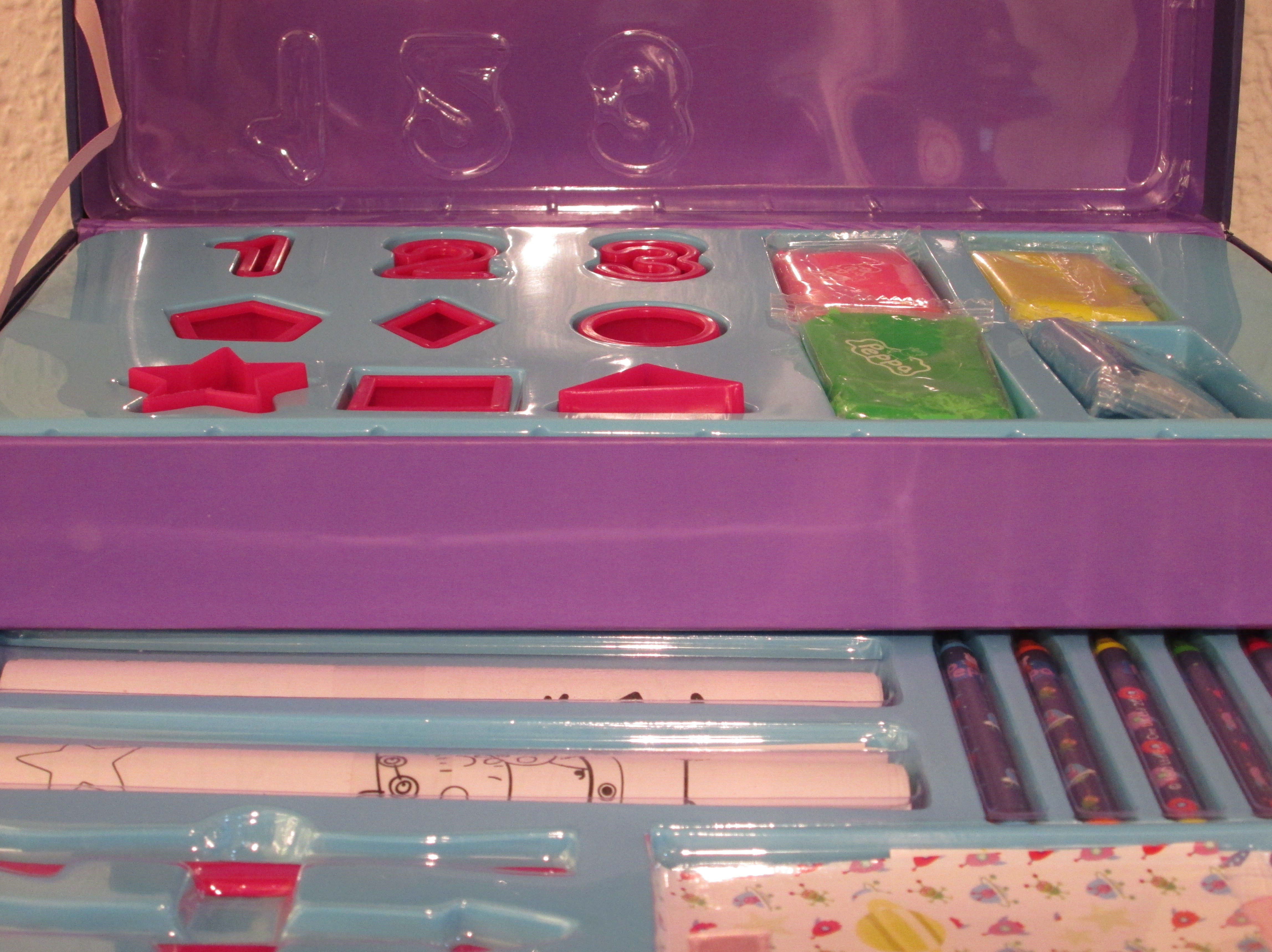 Maletín de pinturas de PEPPA PIG Maletín de pinturas de PEPPA PIG