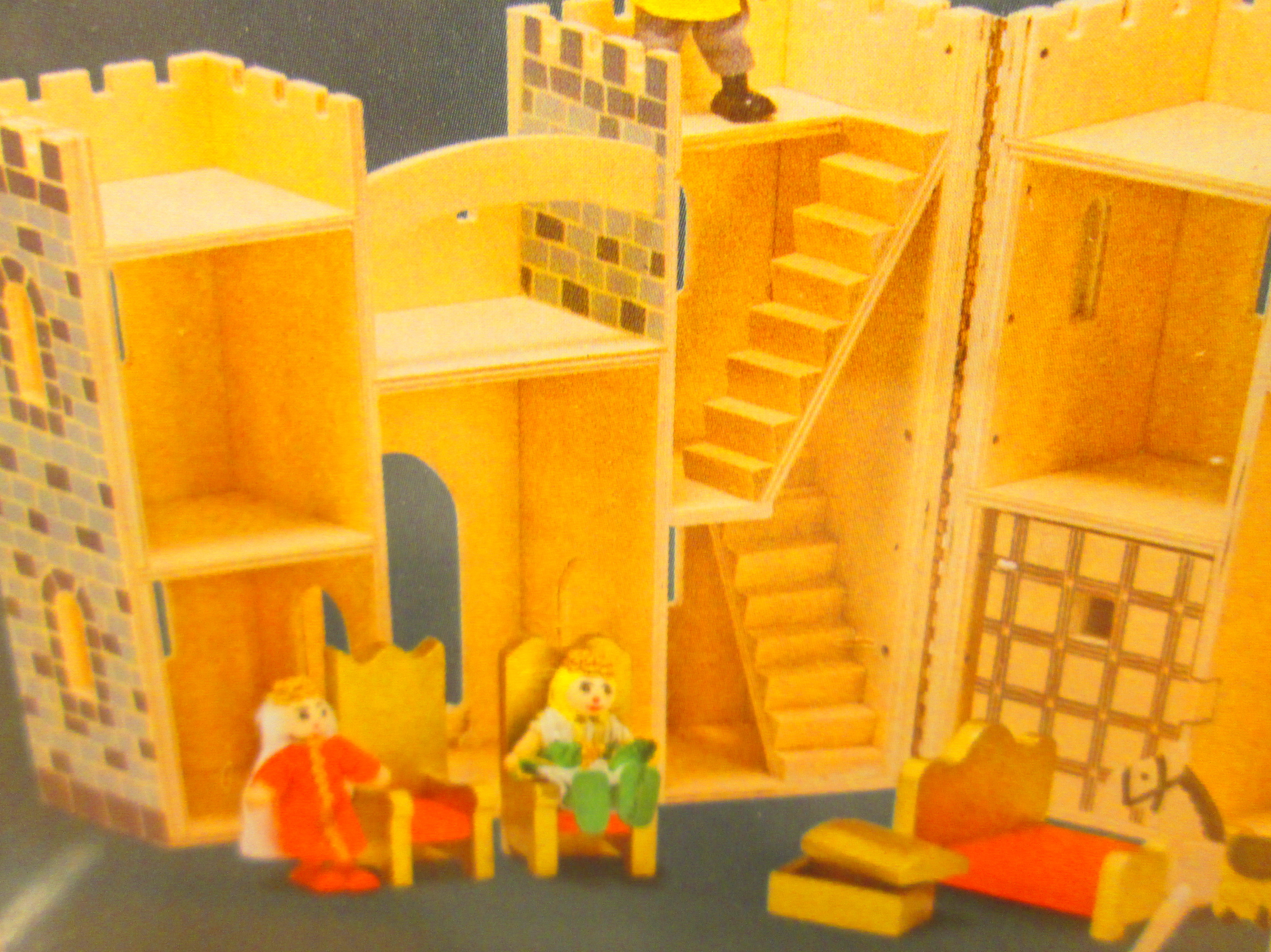 CASTILLO PLEGABLE Y PORTÁTIL. MELISSA & DOUG CASTILLO PLEGABLE Y PORTÁTIL. MELISSA & DOUG