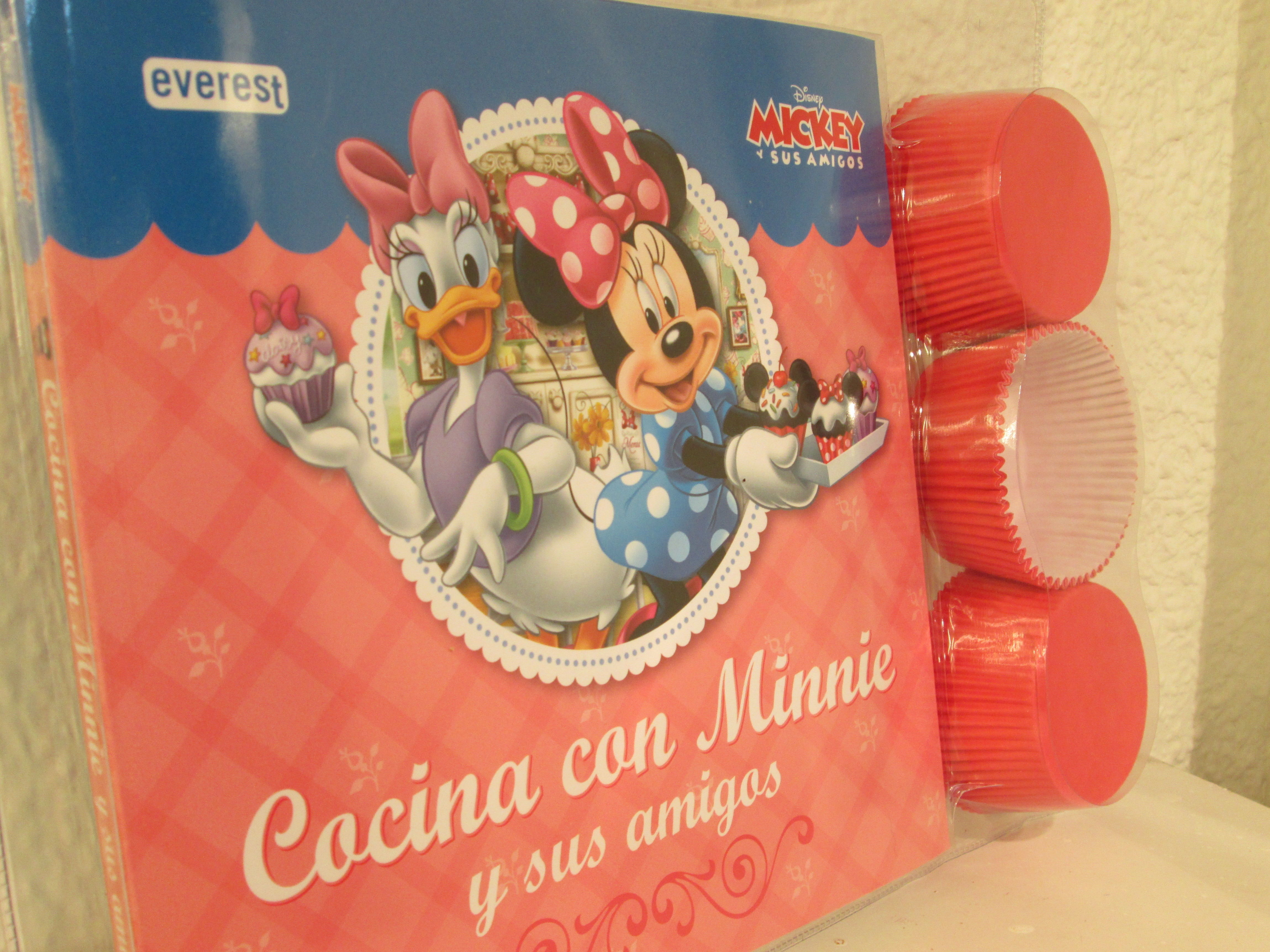 Cocina con Minnie y sus amigas Cocina con Minnie y sus amigas