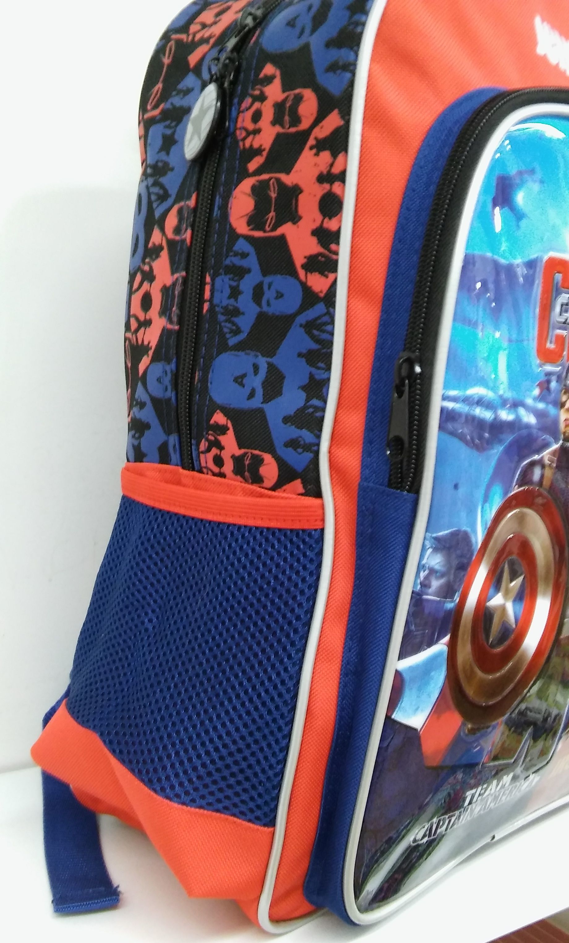 Mochila CAPITÁN AMÉRICA CIVIL WARS. JOUMMA BAGS Mochila CAPITÁN AMÉRICA CIVIL WARS. JOUMMA BAGS