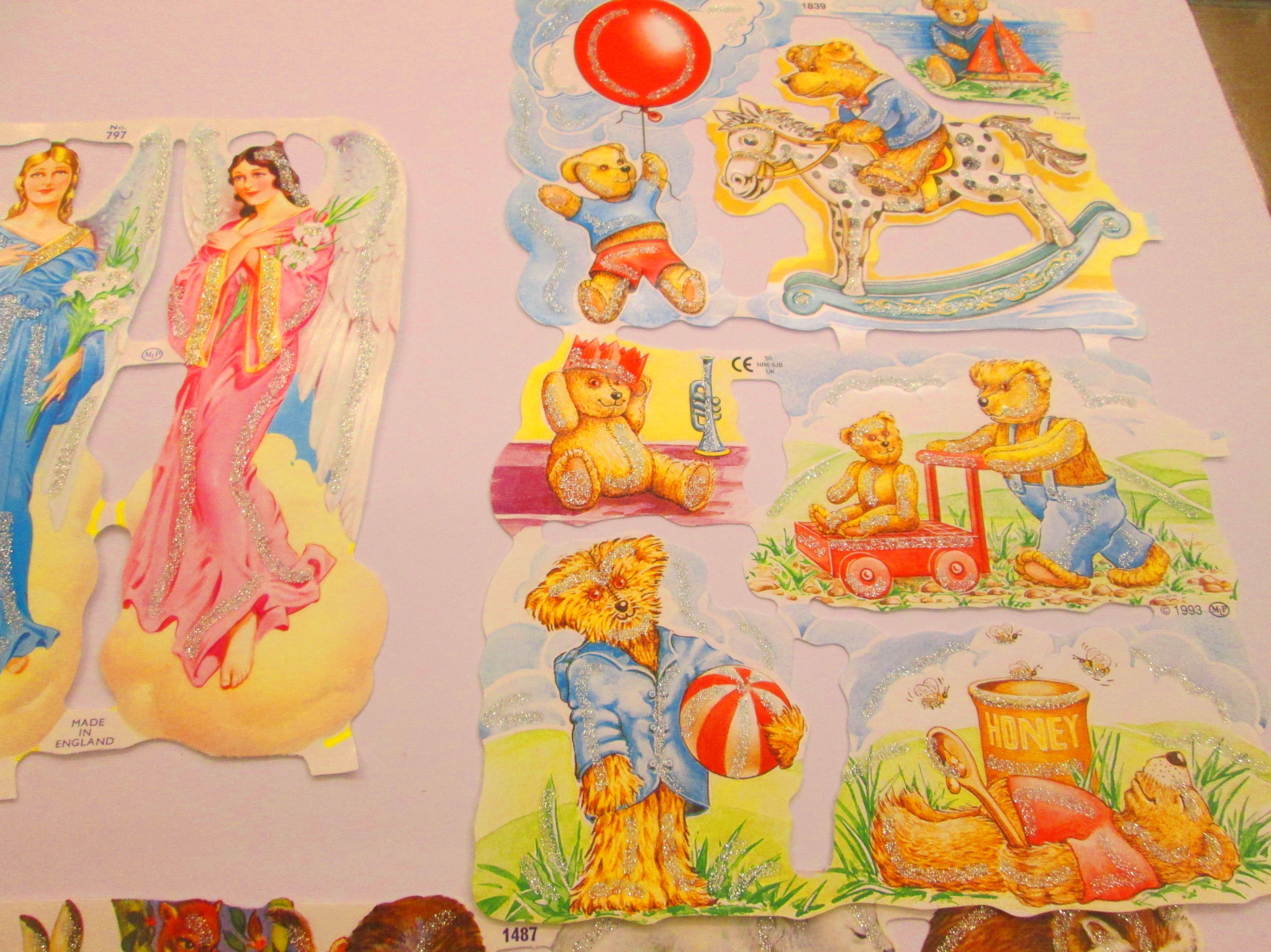 CROMOS INGLESES CON BRILLANTINA CROMOS INGLESES CON BRILLANTINA