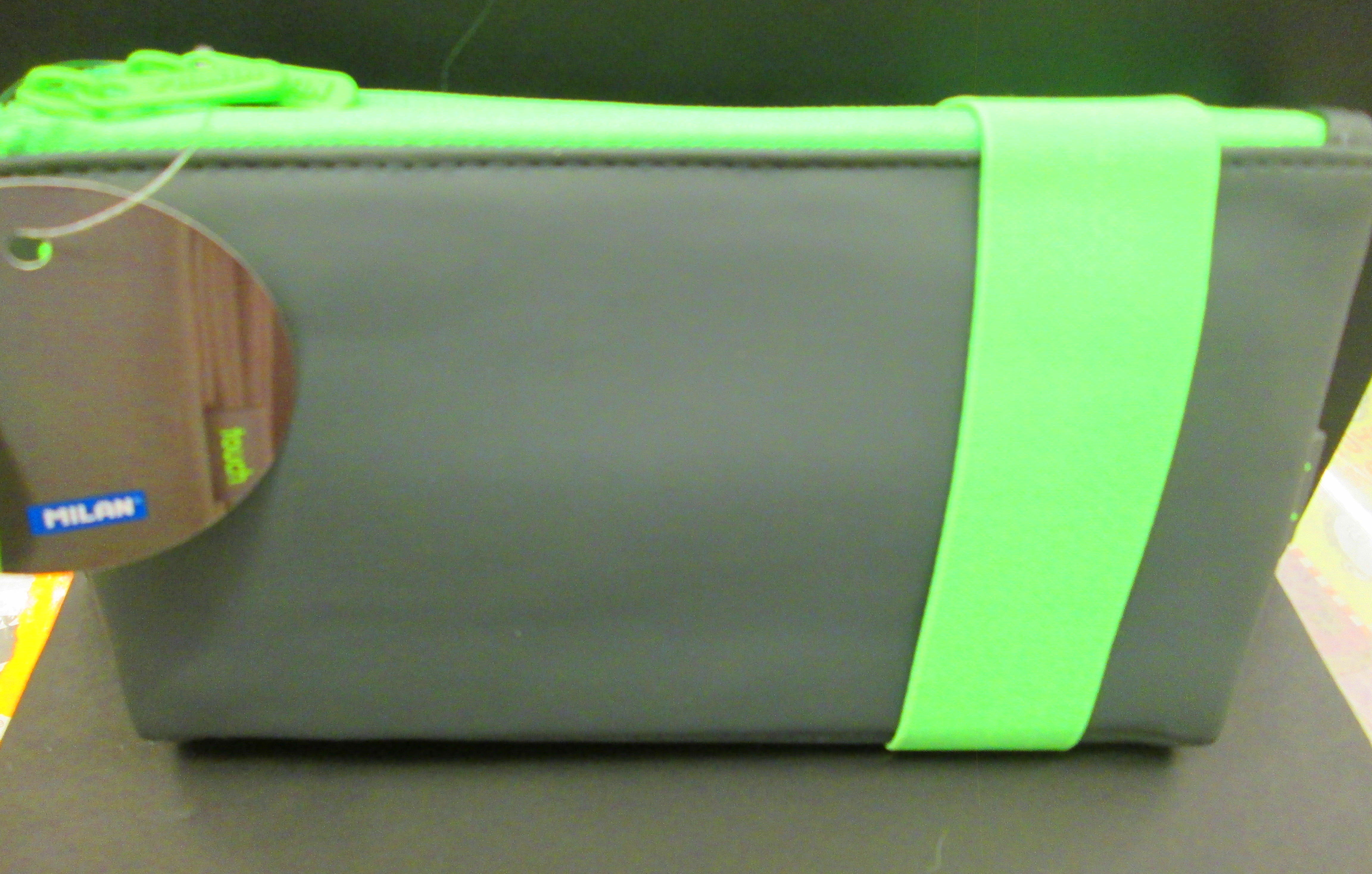 Portatodos seis compartimentos TOUCH FLUO VERDE Portatodos seis compartimentos TOUCH FLUO VERDE