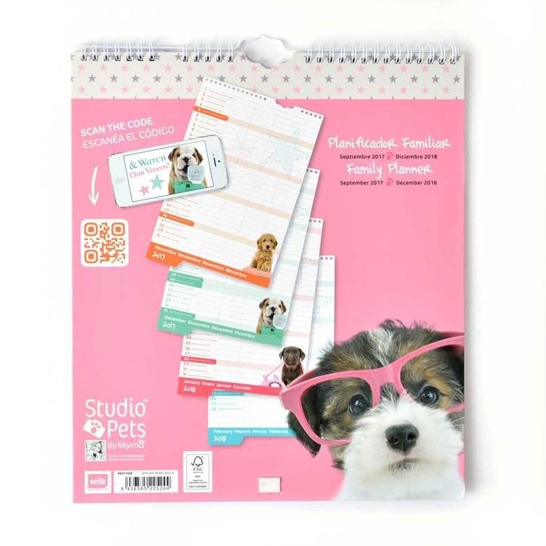 Calendario planificador familiar 2017/2018 Studio Pets Dog Camera Calendario planificador familiar 2017/2018 Studio Pets Dog Camera