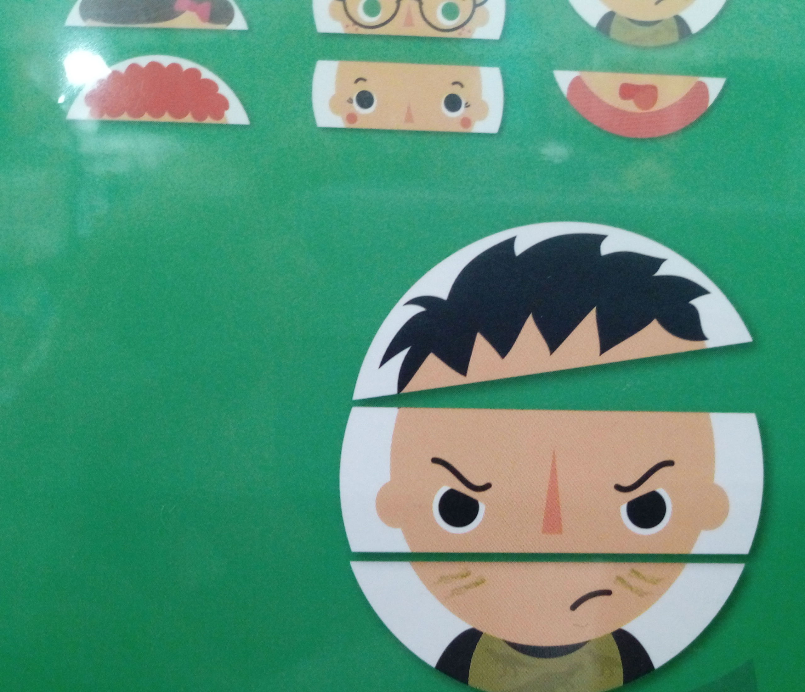 Puzzles magnéticos Dress up, Emotions, City Cards y Seasons Puzzles magnéticos Dress up, Emotions, City Cards y Seasons
