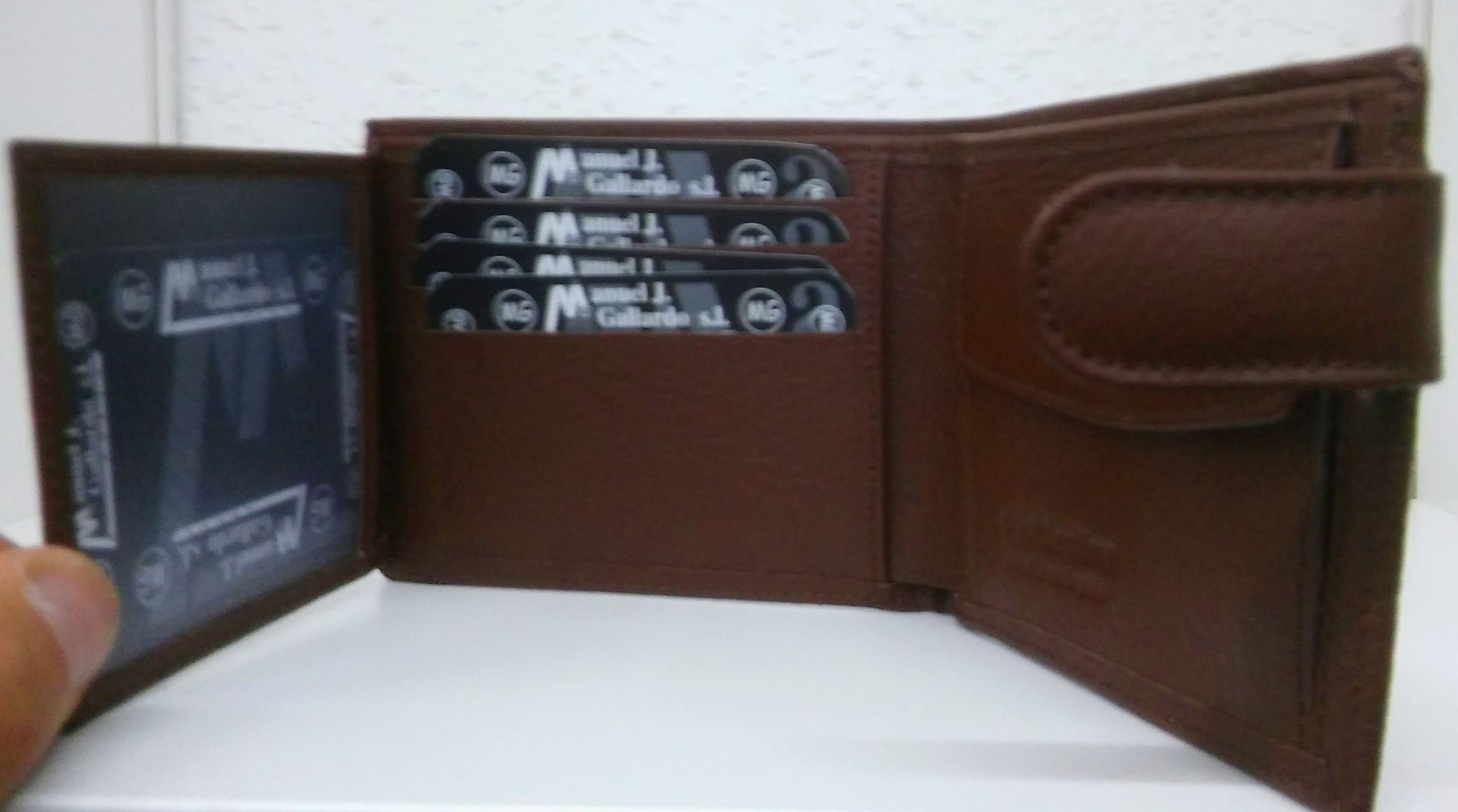 CARTERA PIEL CABALLERO IRUN. Manuel Gallardo CARTERA PIEL CABALLERO IRUN. Manuel Gallardo