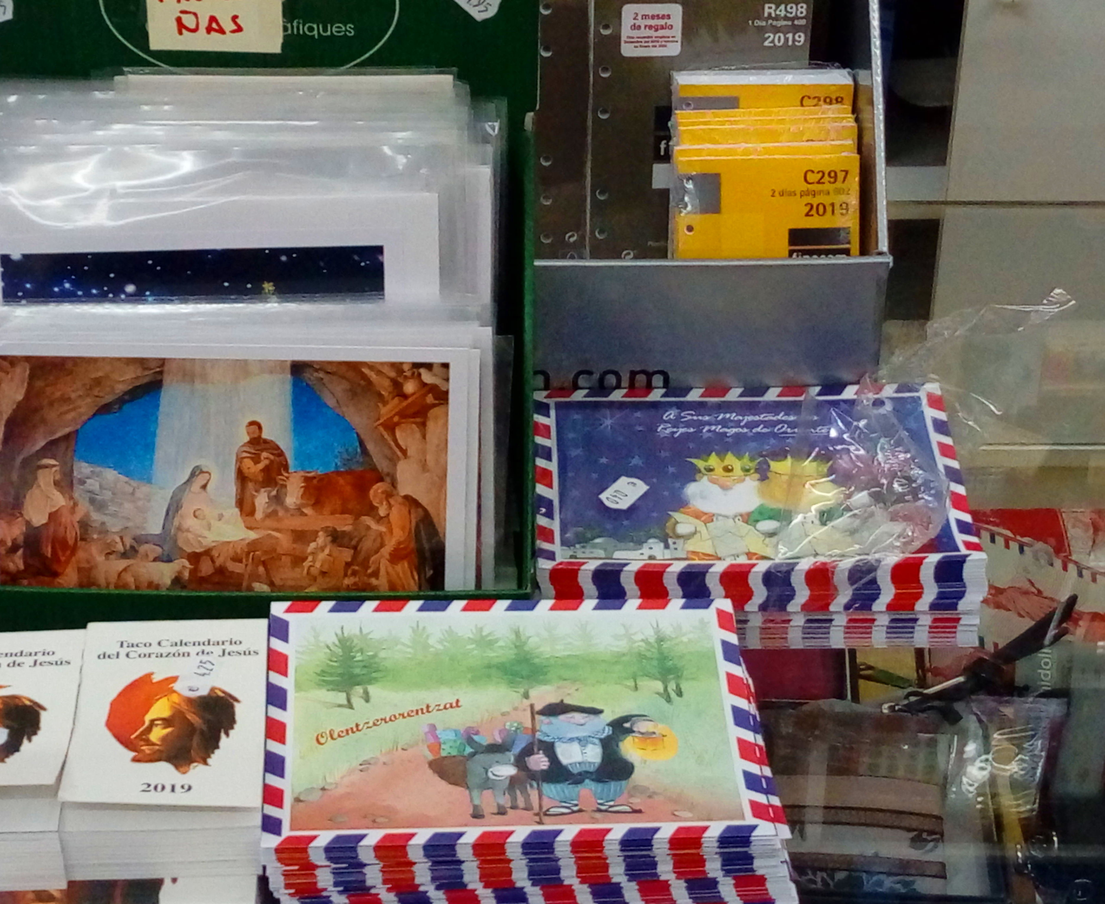 Postales navideñas y recambios de agendas Postales navideñas y recambios de agendas