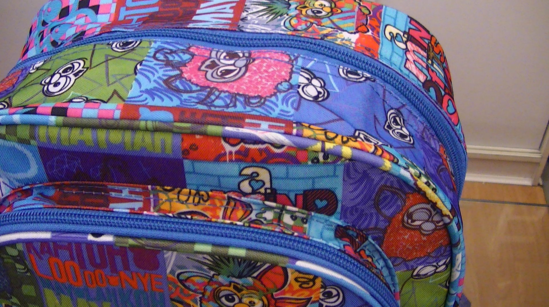 MOCHILA FURBY MOCHILA FURBY