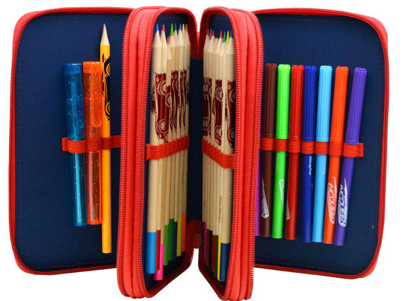 Estuche pinturas Cars. Triple cremallera Estuche pinturas Cars. Triple cremallera