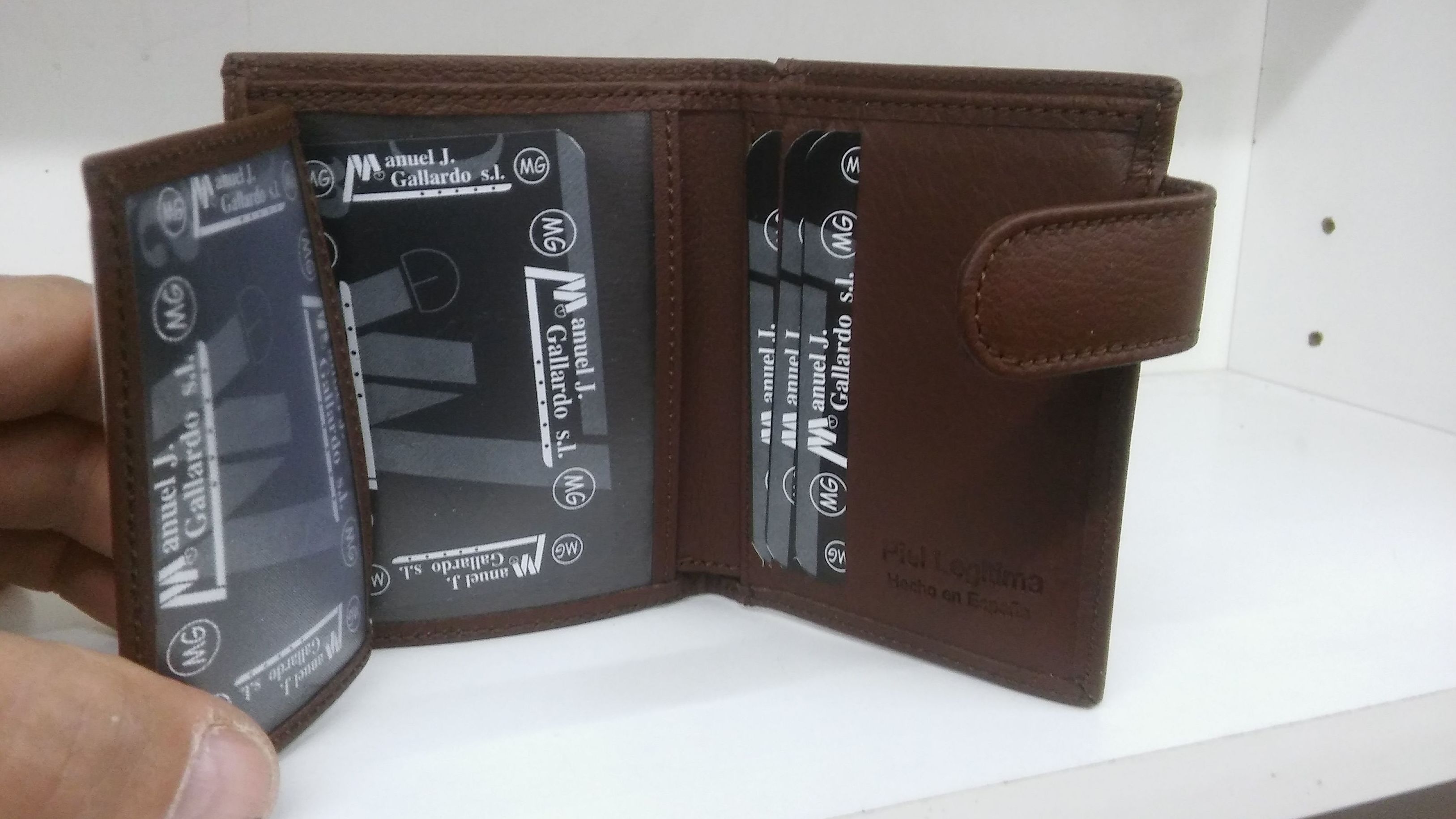 CARTERA PIEL CABALLERO IRUN. Manuel Gallardo CARTERA PIEL CABALLERO IRUN. Manuel Gallardo