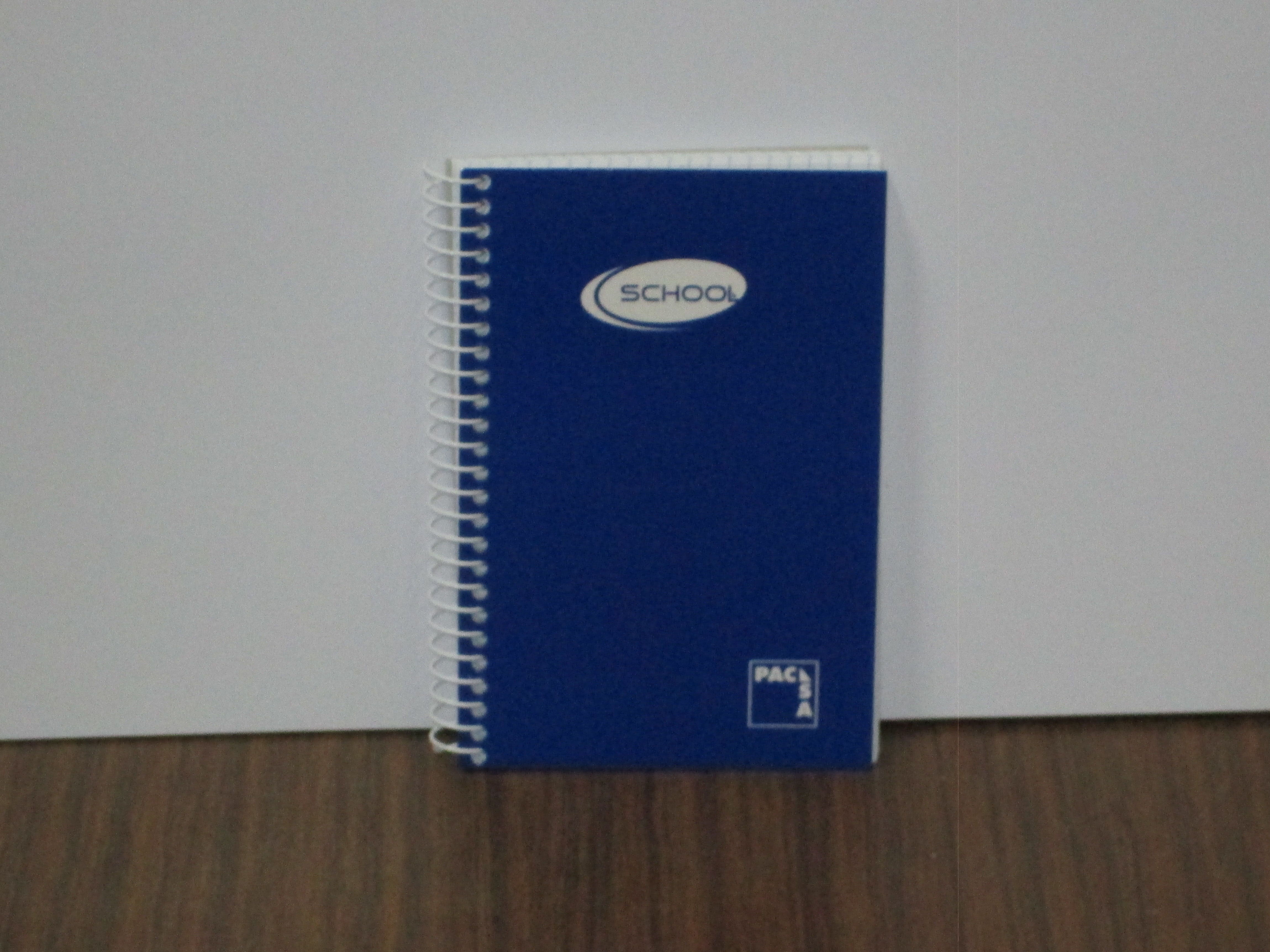 LIBRETAS CON ESPIRAL A UN LADO. TAMAÑO PEQUEÑO LIBRETAS CON ESPIRAL A UN LADO. TAMAÑO PEQUEÑO
