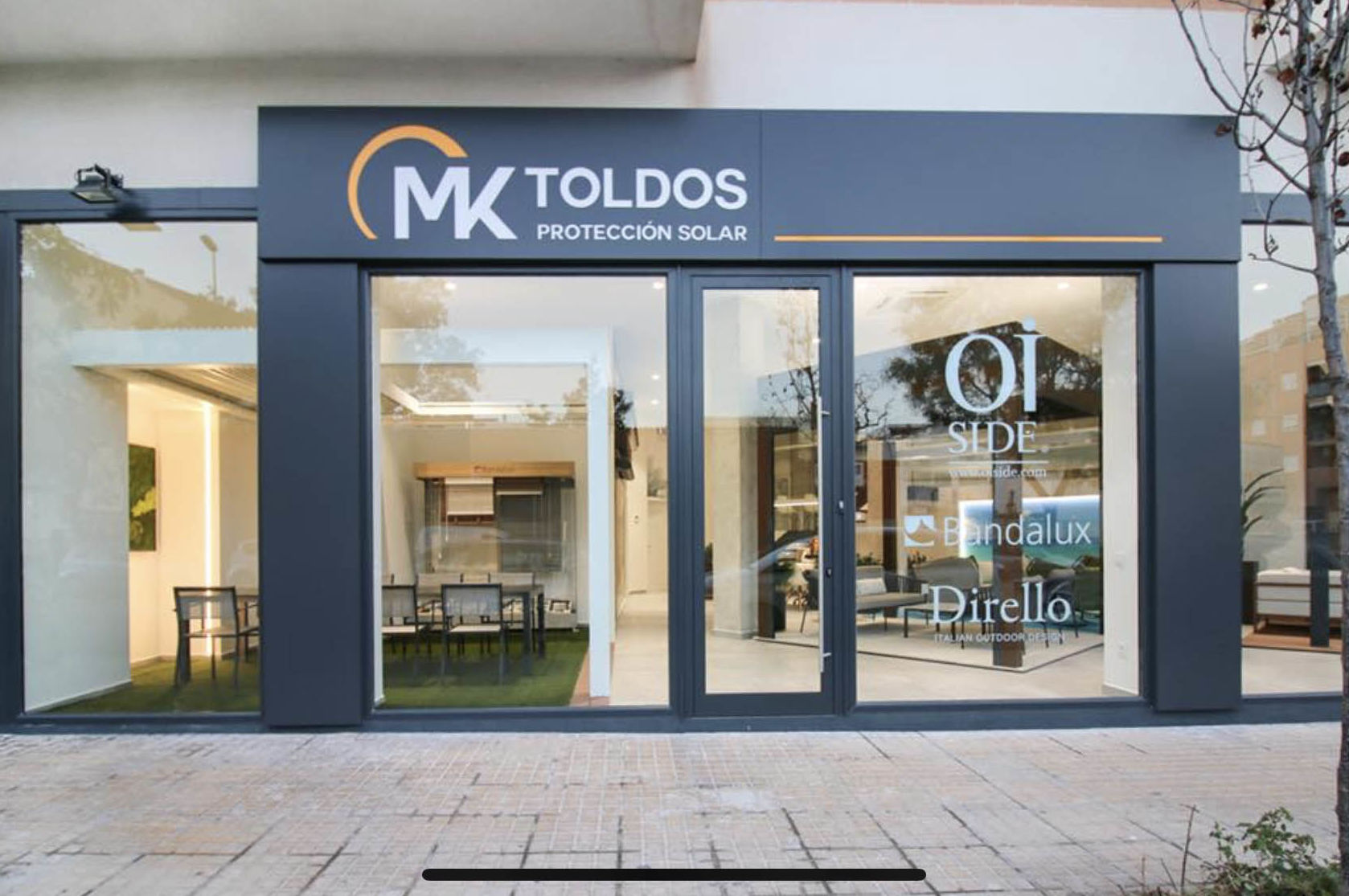 EXPOSICIÓN: Productos y servicios de Mk Toldos EXPOSICIÓN: Productos y servicios de Mk Toldos