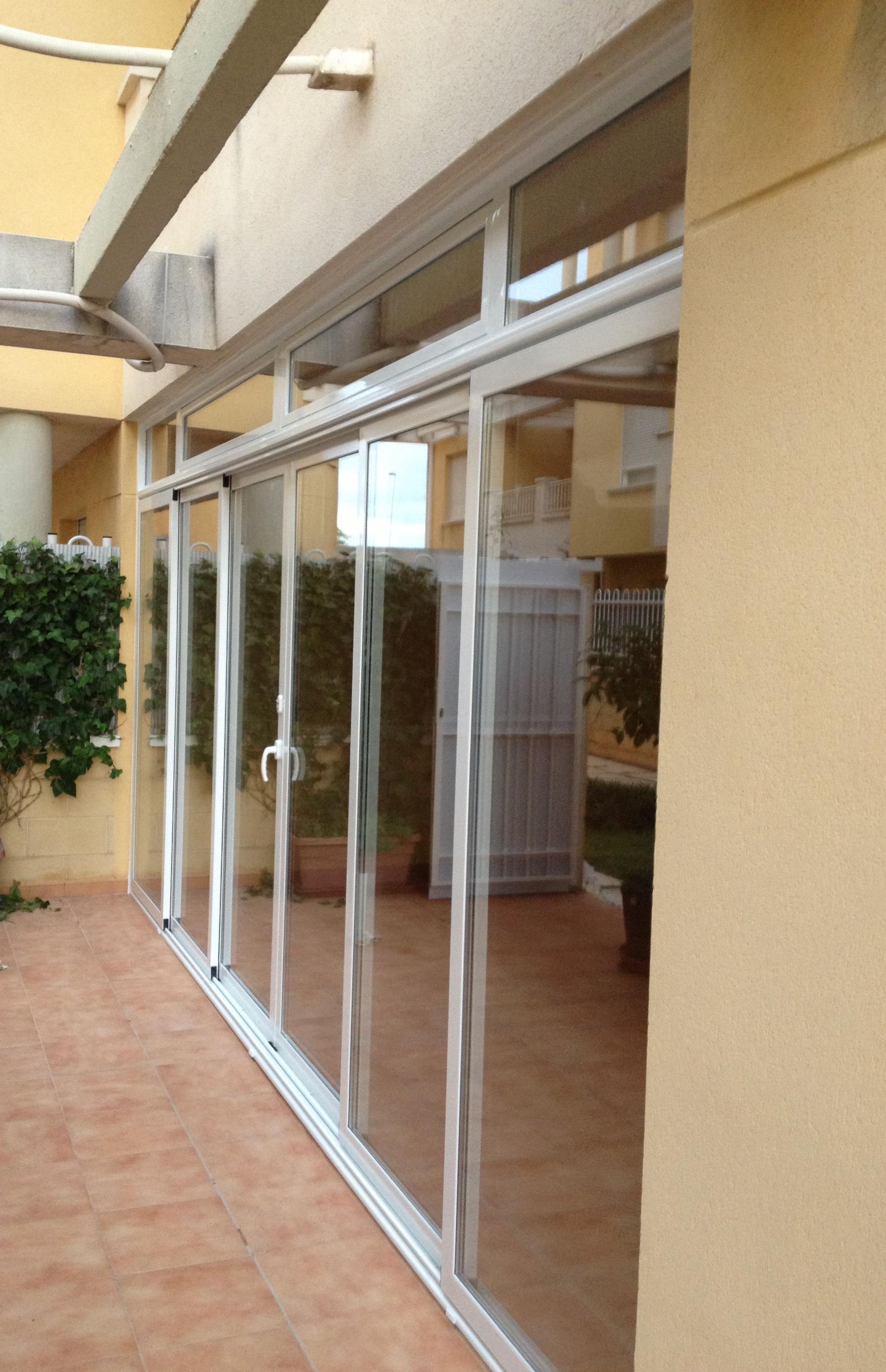 Cerramientos de aluminio y pvc: Productos y servicios de Mk Toldos Cerramientos de aluminio y pvc: Productos y servicios de Mk Toldos