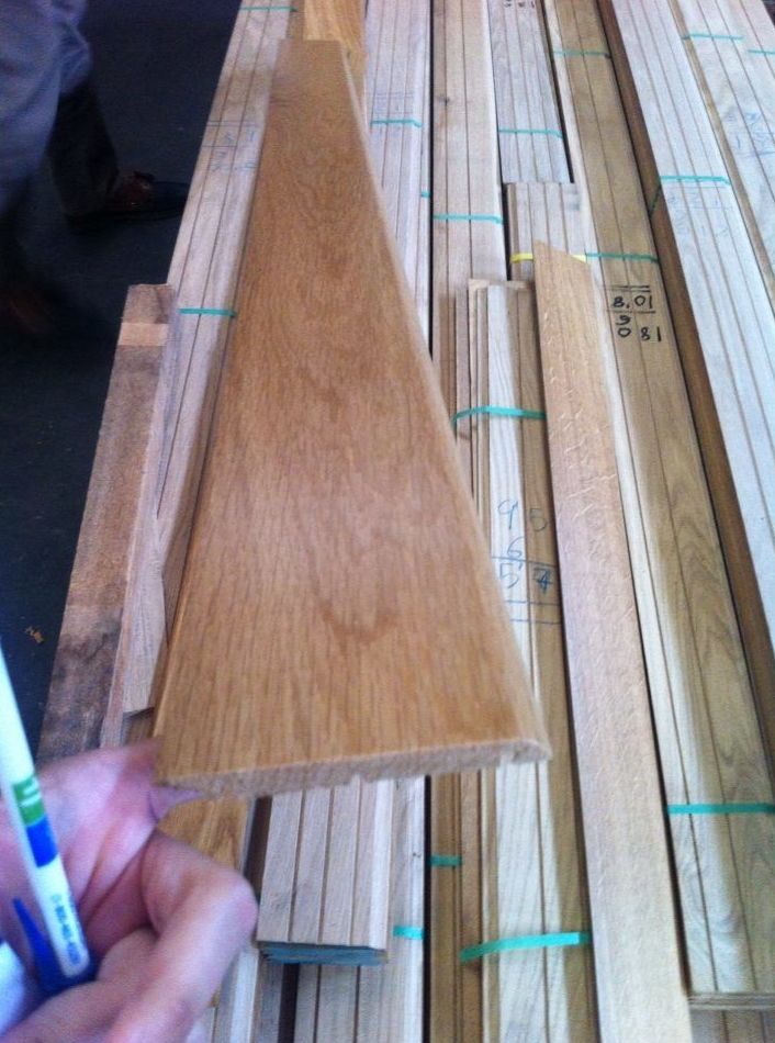 OFERTA zocalo o rodapie macizo de madera de roble suministro a toda España OFERTA zocalo o rodapie macizo de madera de roble suministro a toda España