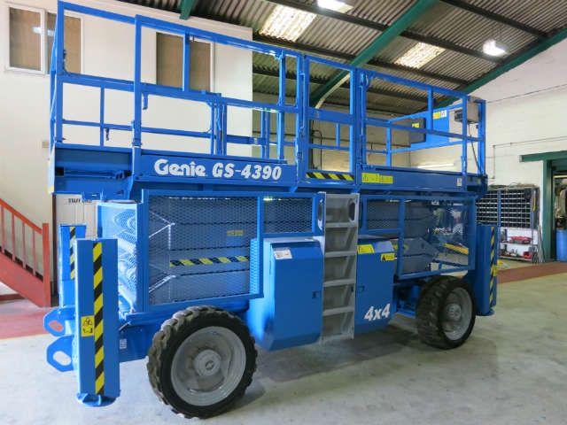 Tijera Diésel GS 4390: Maquinaria alquiler y venta de Alkira Alor Tijera Diésel GS 4390: Maquinaria alquiler y venta de Alkira Alor