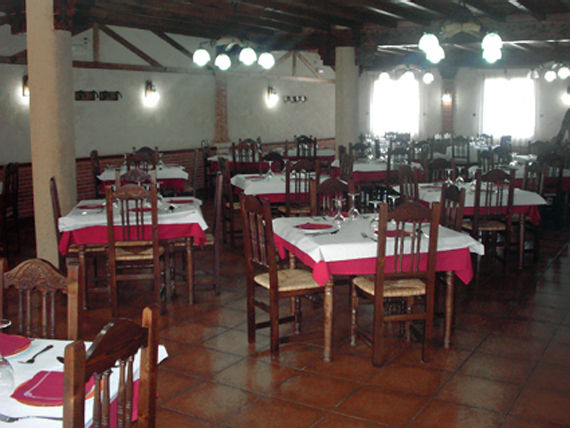 Foto 1 de Turismo rural en La Alberca de Záncara | Hostal Rural Restaurante El Bodegón