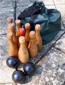 Juegos para el jardín, bolos..... Juegos para el jardín, bolos.....