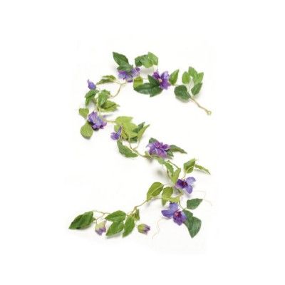 Guirnalda Clematis Violeta / Azul: ¿Qué hacemos? de Ches Pa, S.L. Guirnalda Clematis Violeta / Azul: ¿Qué hacemos? de Ches Pa, S.L.