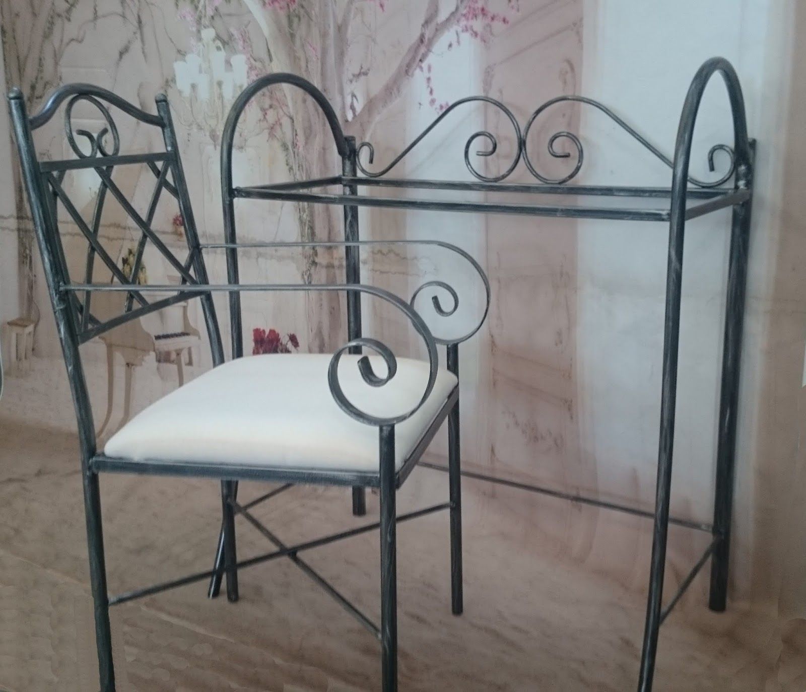 Conjunto Marsella: Catálogo de muebles de forja de Forja Manuel Jiménez Conjunto Marsella: Catálogo de muebles de forja de Forja Manuel Jiménez