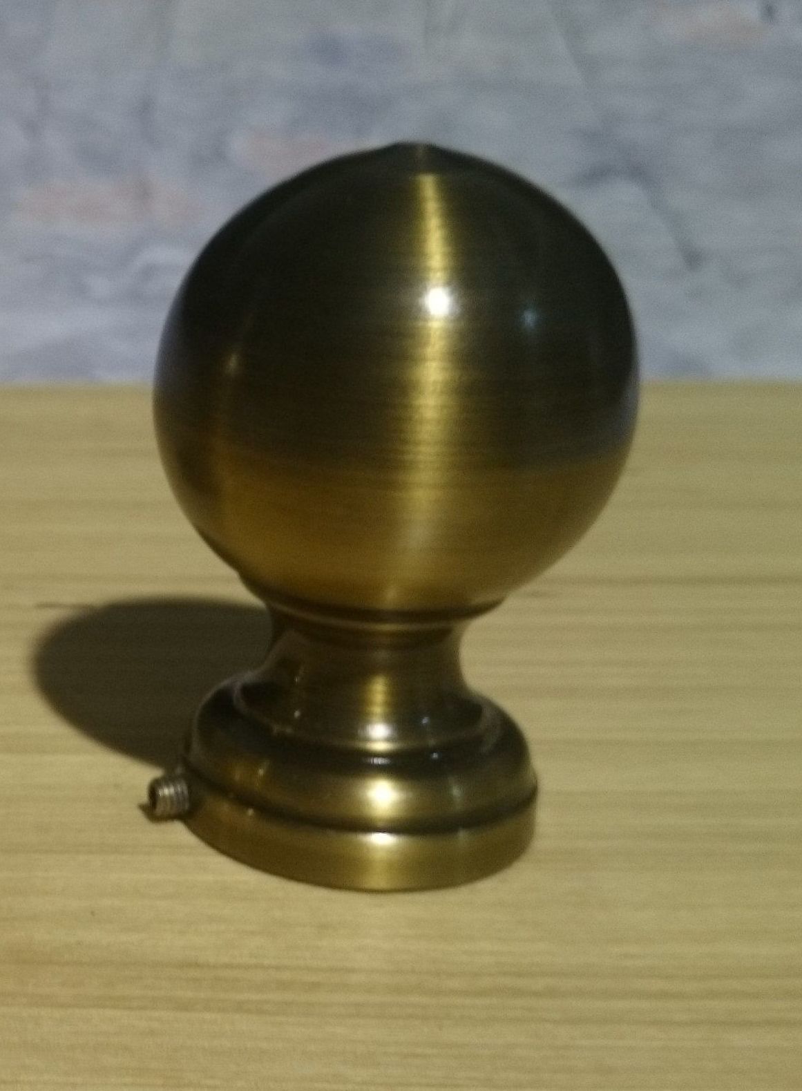 Bola lacada en bronce envejecido: Catálogo de muebles de forja de Forja Manuel Jiménez Bola lacada en bronce envejecido: Catálogo de muebles de forja de Forja Manuel Jiménez