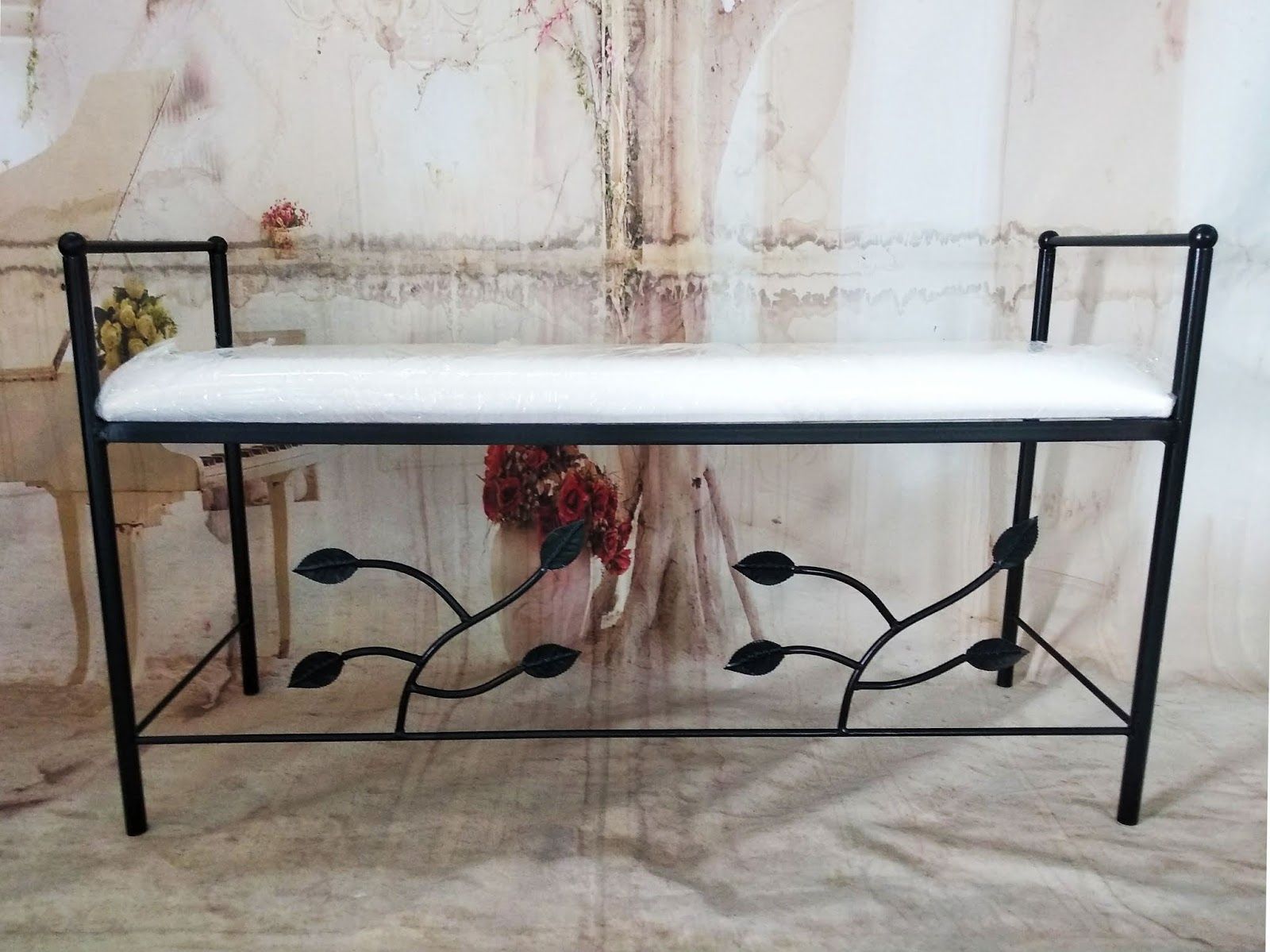 Banqueta Benidorm: Catálogo de muebles de forja de Forja Manuel Jiménez Banqueta Benidorm: Catálogo de muebles de forja de Forja Manuel Jiménez