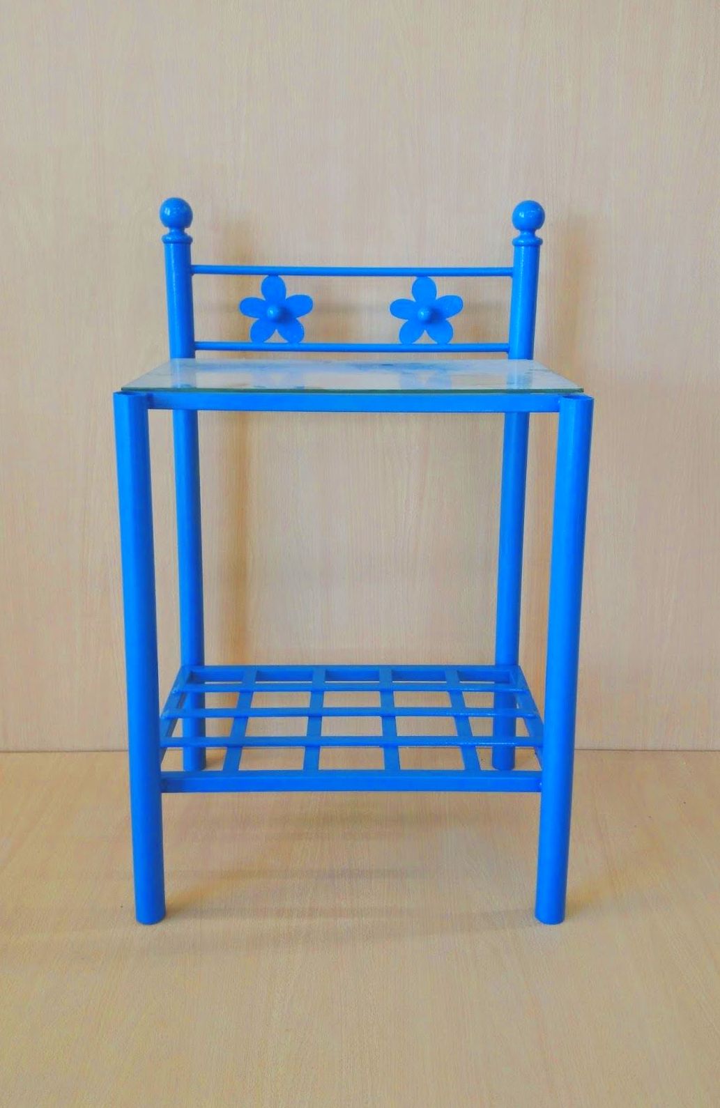 Mesita Flor: Catálogo de muebles de forja de Forja Manuel Jiménez Mesita Flor: Catálogo de muebles de forja de Forja Manuel Jiménez