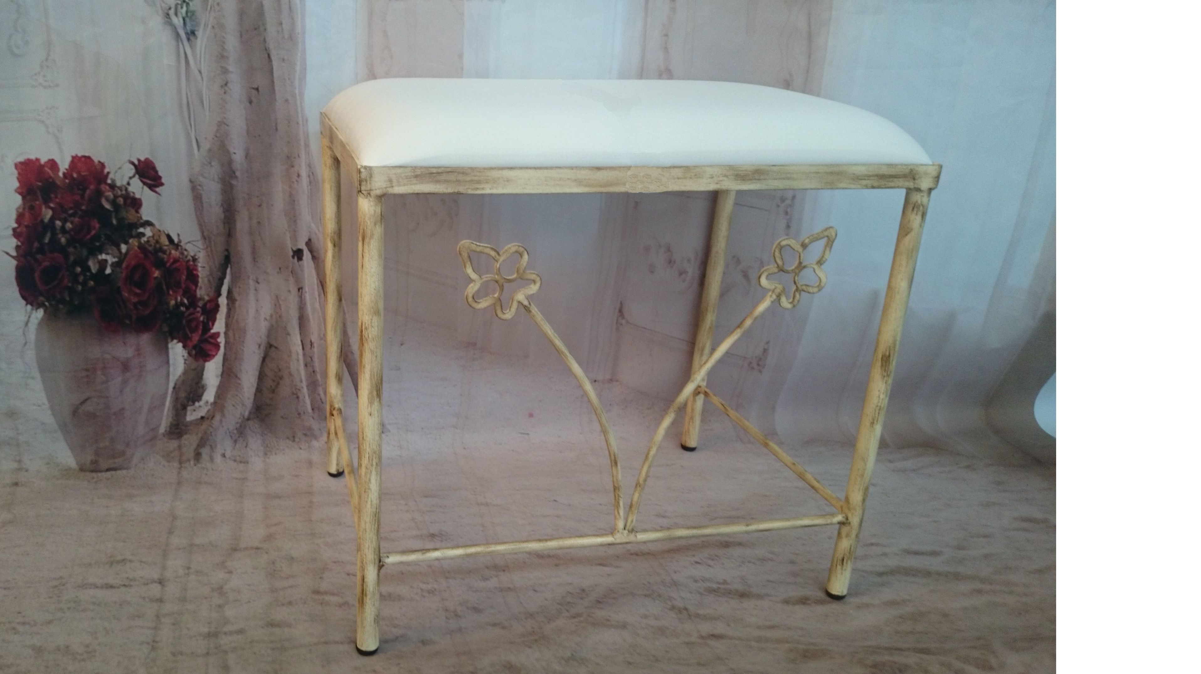 Banqueta París: Catálogo de muebles de forja de Forja Manuel Jiménez Banqueta París: Catálogo de muebles de forja de Forja Manuel Jiménez