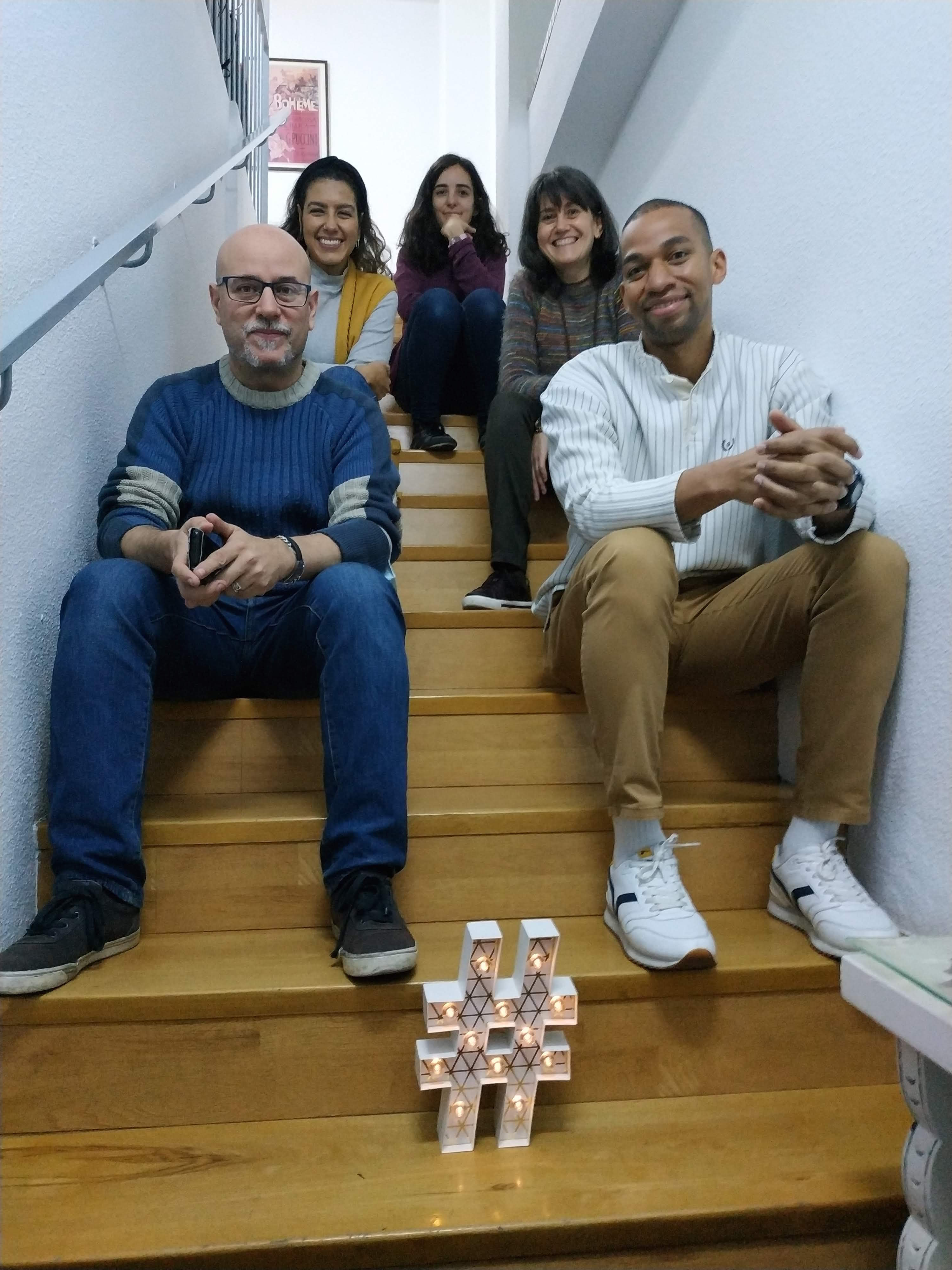 PROFESORES: Profesores de Escuela de música Fama PROFESORES: Profesores de Escuela de música Fama