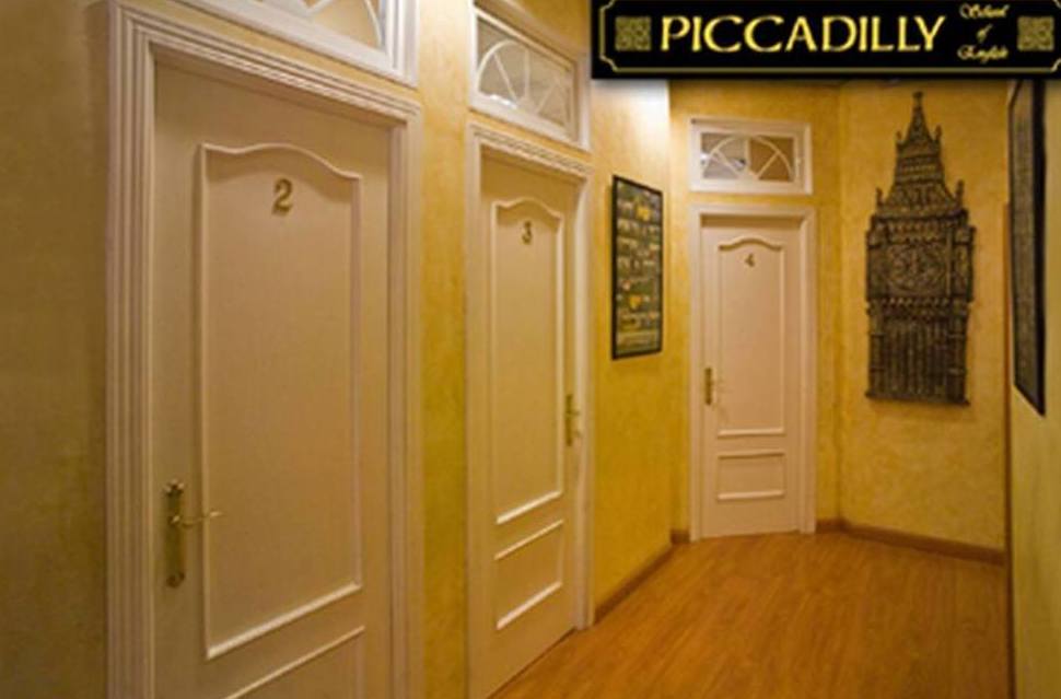 Quienes Somos: Catálogo de Piccadilly Idiomas Quienes Somos: Catálogo de Piccadilly Idiomas