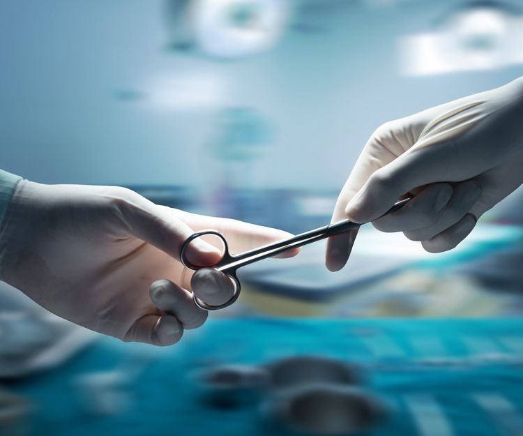 Cicatriz tras cirugía de diástasis de rectos.: Patologías y Tratamientos de Dra. Gutiérrez Moreno Cicatriz tras cirugía de diástasis de rectos.: Patologías y Tratamientos de Dra. Gutiérrez Moreno