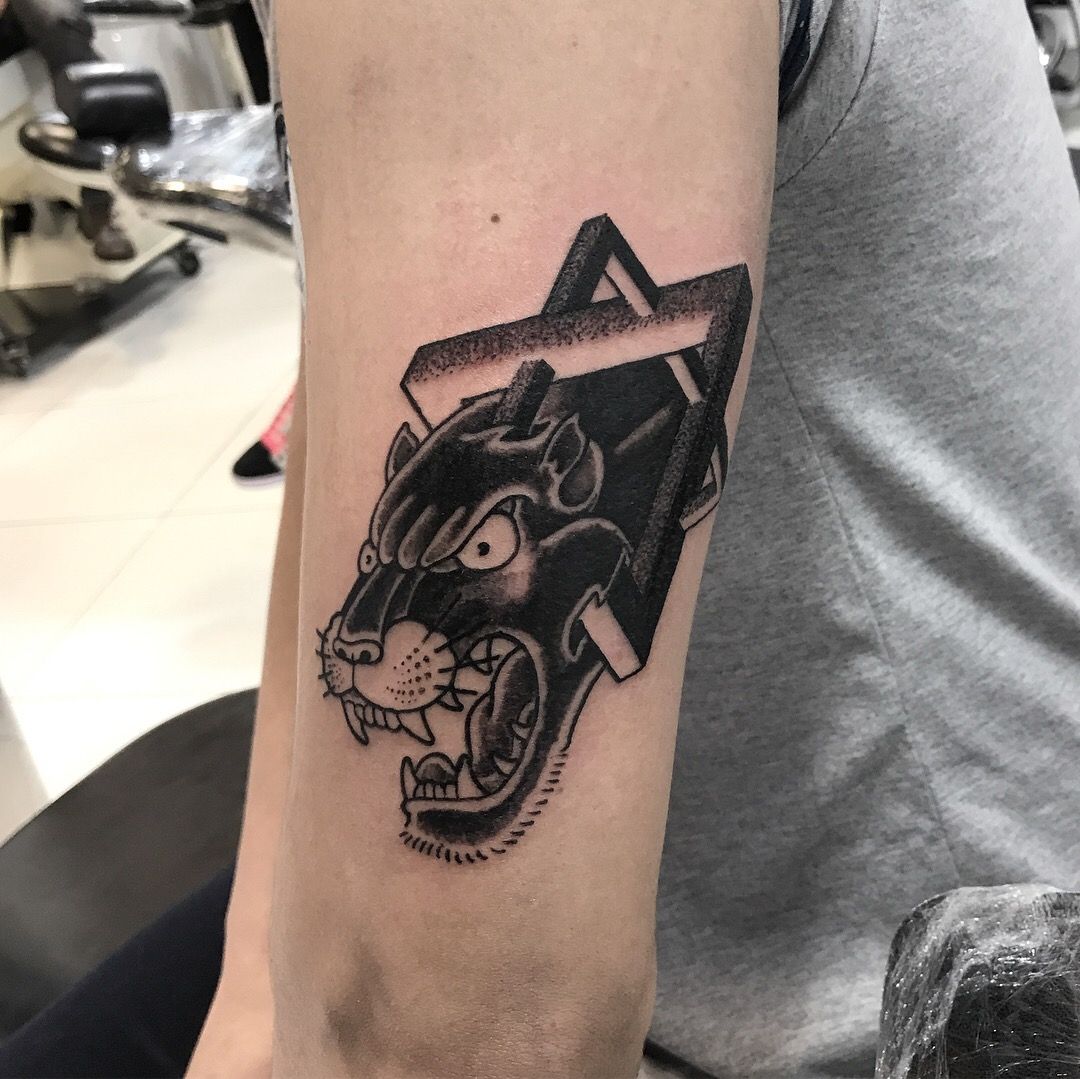 Boskn: Tattoo de Under Skin Tattoo Santa Co Boskn: Tattoo de Under Skin Tattoo Santa Co