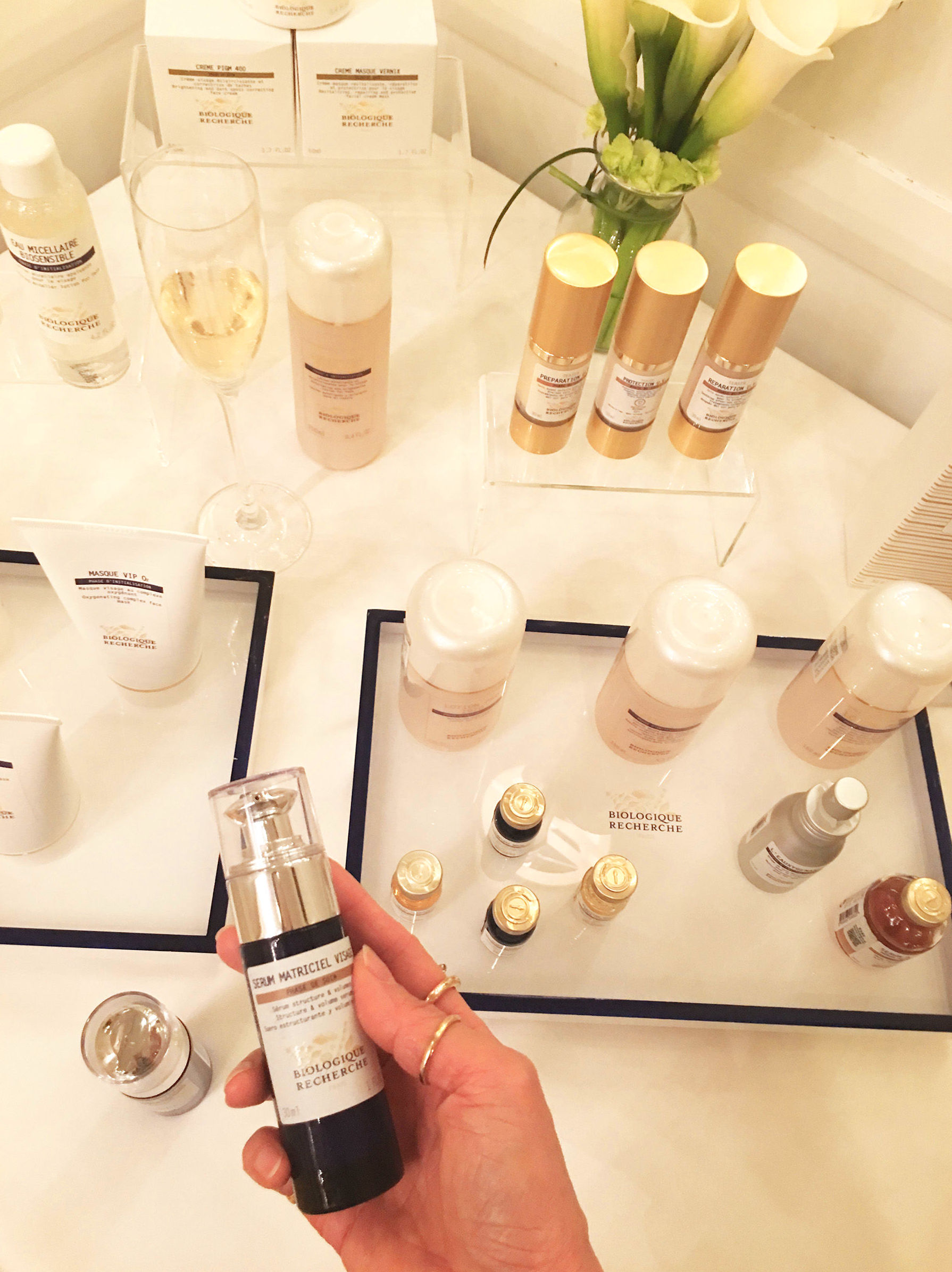 BIOLOGIQUE RECHERCHE: Servicios y Productos de Natalia Gómez Estética BIOLOGIQUE RECHERCHE: Servicios y Productos de Natalia Gómez Estética