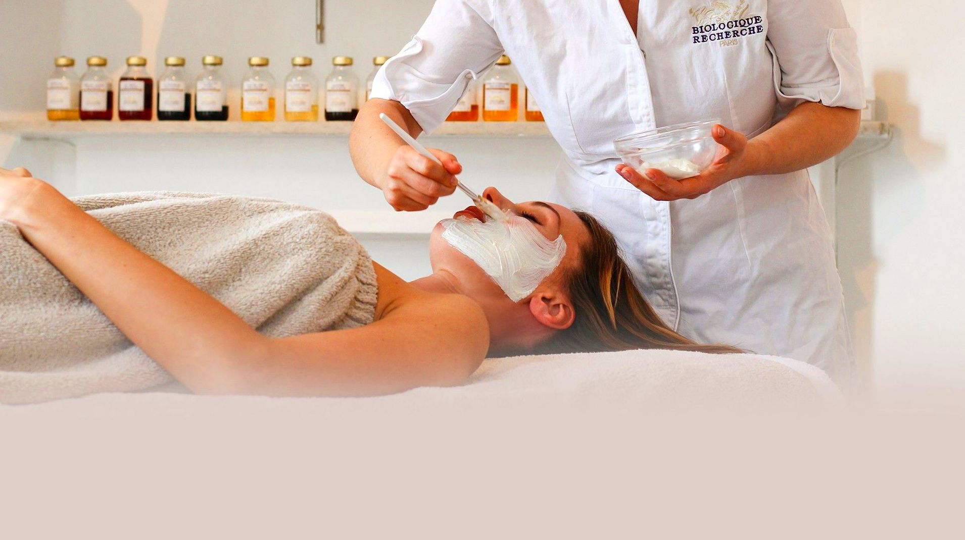 Tratamiento FACIAL: Servicios y Productos de Natalia Gómez Estética Tratamiento FACIAL: Servicios y Productos de Natalia Gómez Estética