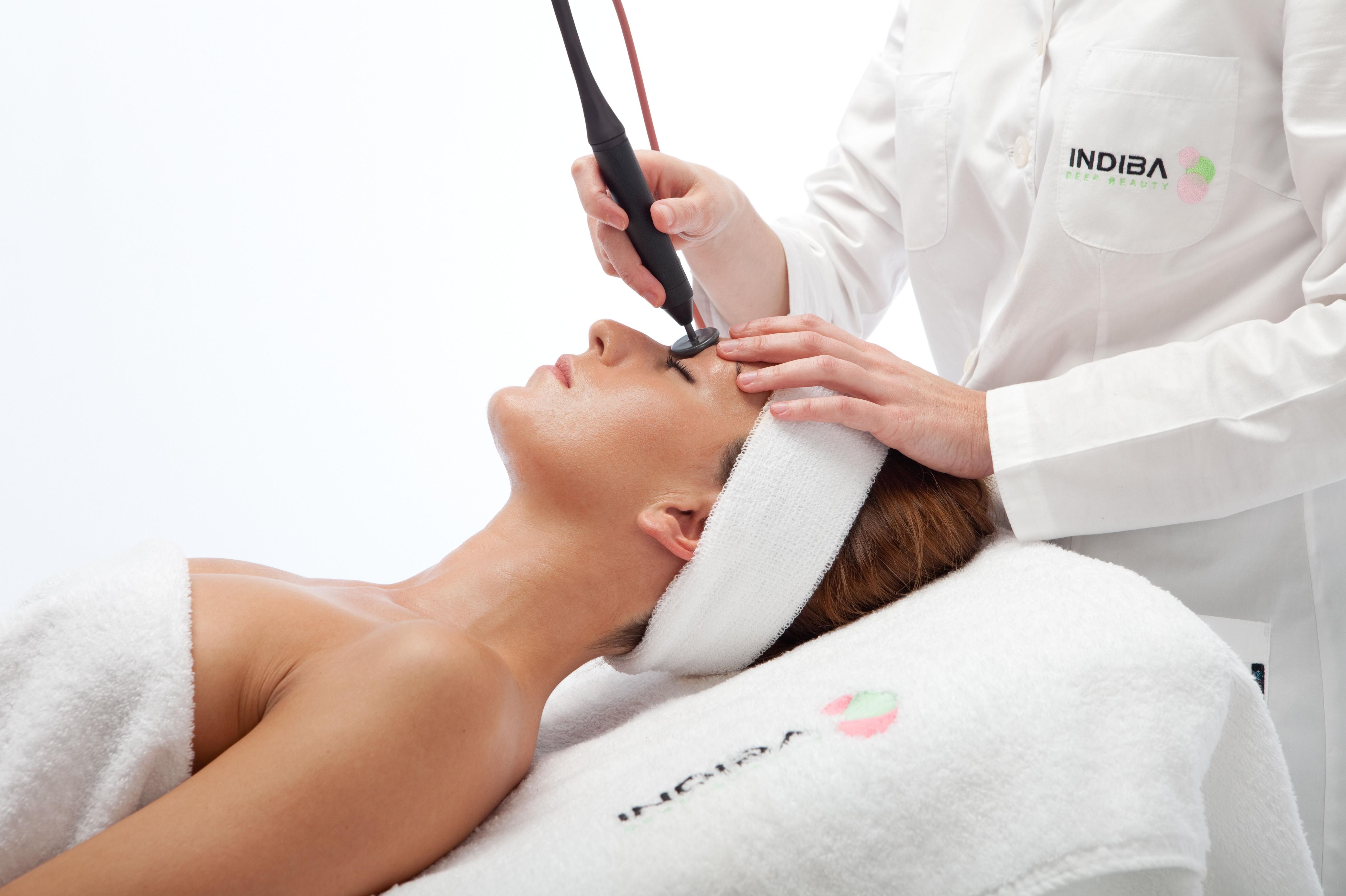 INDIBA Radiofrecuencia: Servicios y Productos de Natalia Gómez Estética INDIBA Radiofrecuencia: Servicios y Productos de Natalia Gómez Estética