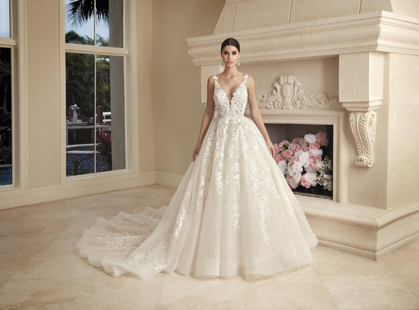 Trajes de novia: Ceremonia y comunión de Eros Boutique Nupcial Trajes de novia: Ceremonia y comunión de Eros Boutique Nupcial