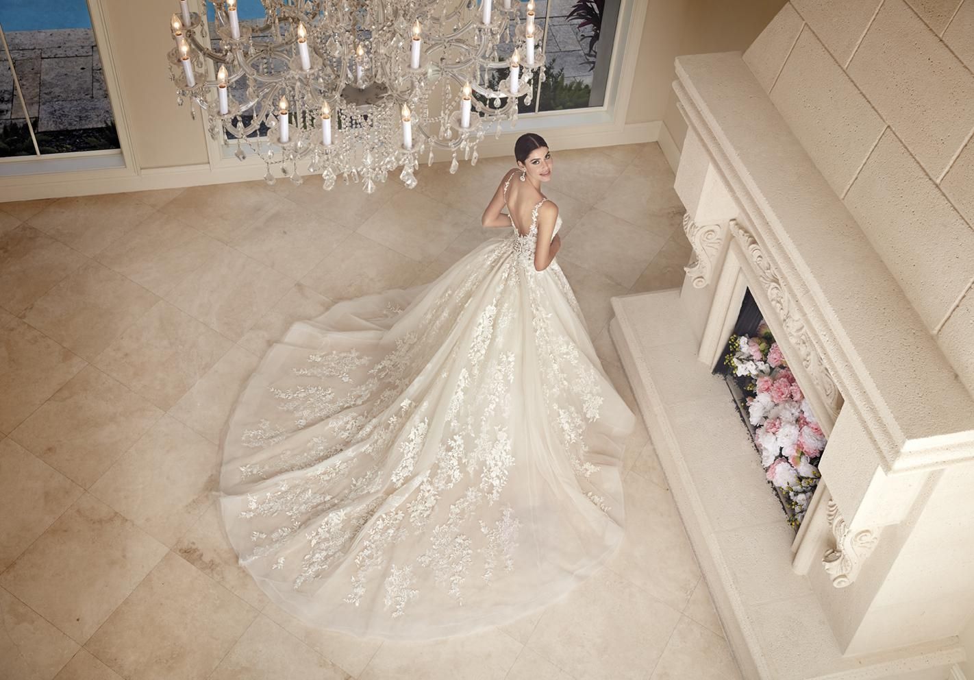 Trajes de novia: Ceremonia y comunión de Eros Boutique Nupcial Trajes de novia: Ceremonia y comunión de Eros Boutique Nupcial