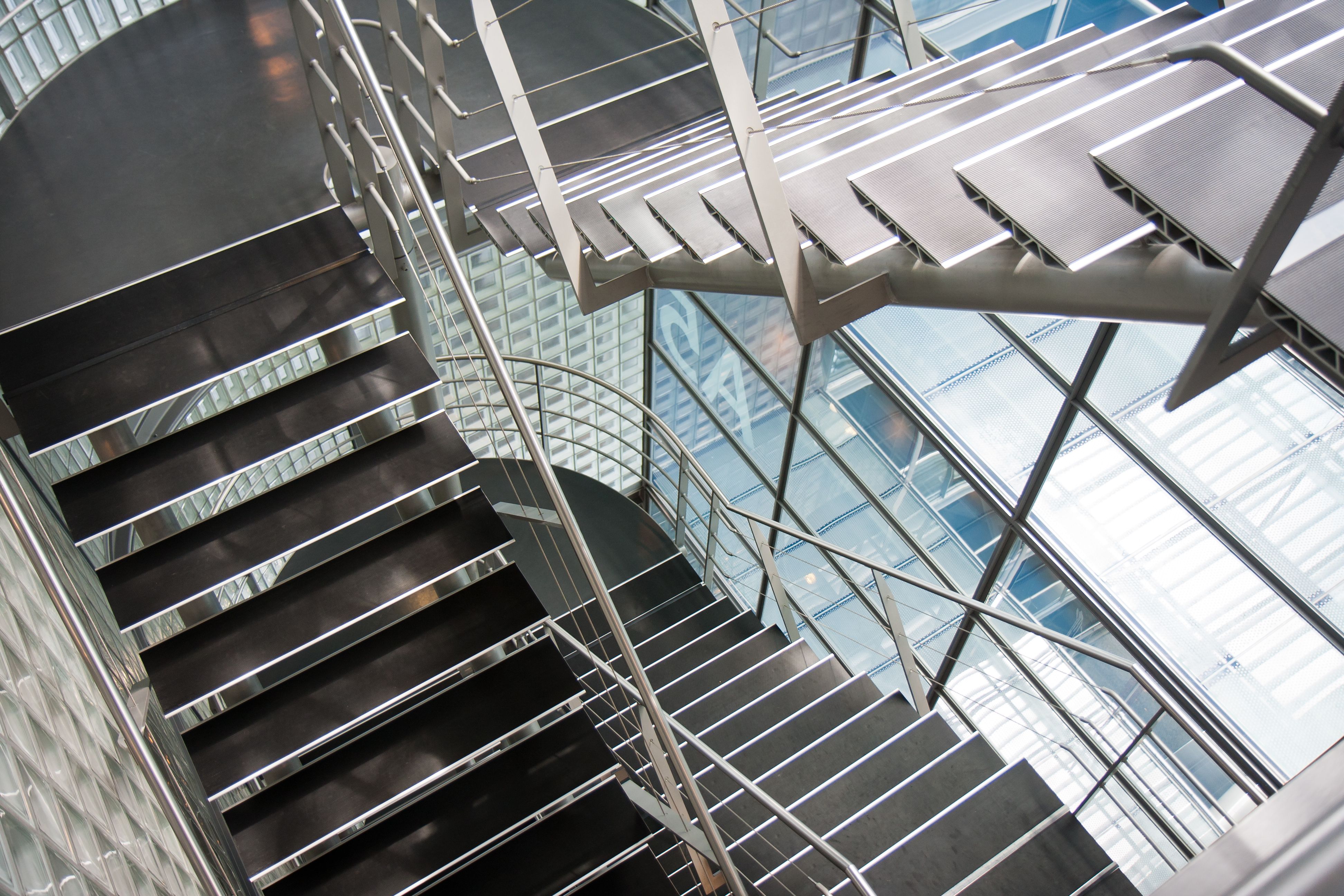 Escaleras metálicas: Servicios de Cristalería Hierro y Aluminios Rafa Escaleras metálicas: Servicios de Cristalería Hierro y Aluminios Rafa