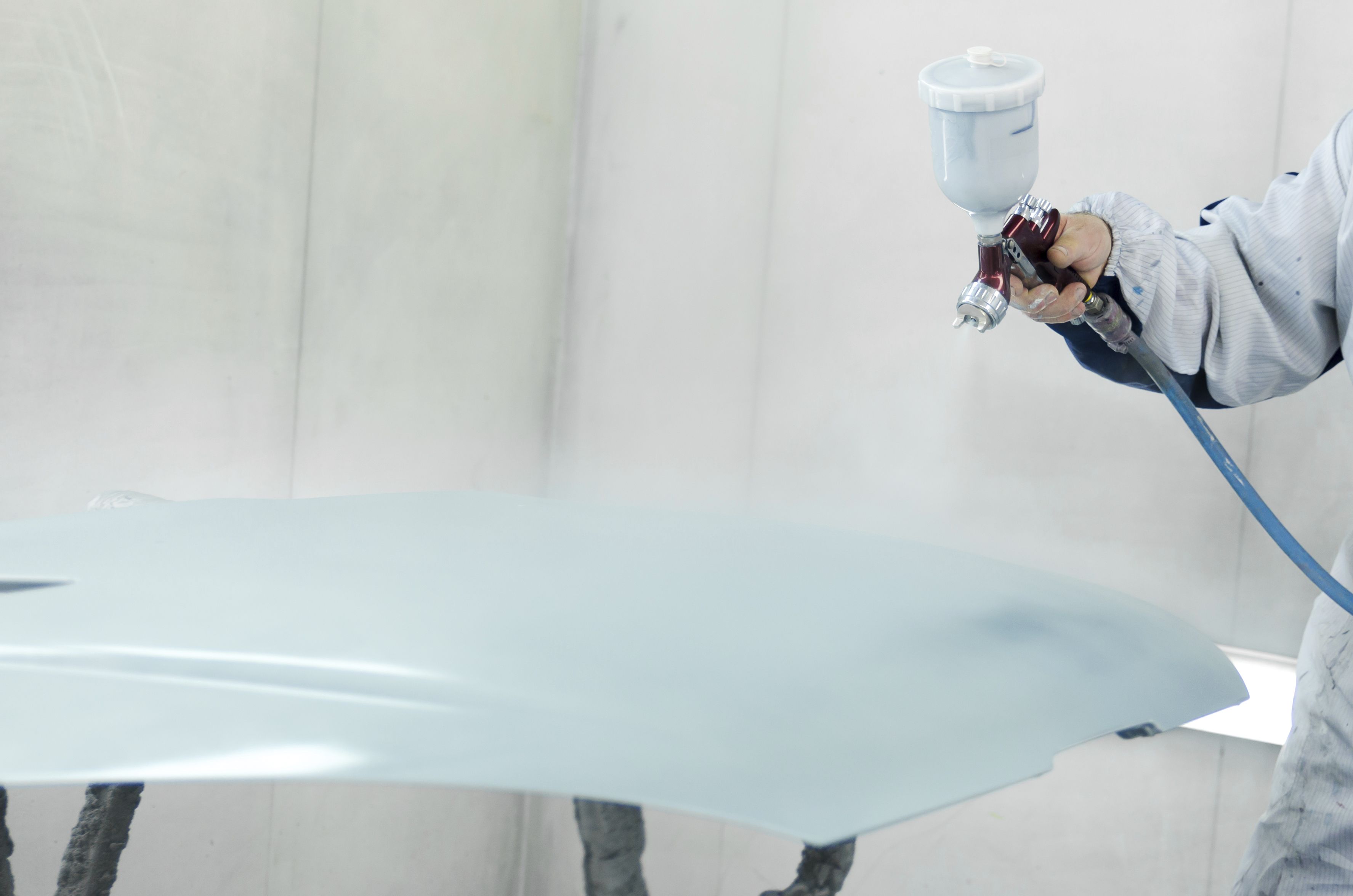Chapa y pintura de tu vehículo: Somos un oasis para la... de Tallers Montecarlo Chapa y pintura de tu vehículo: Somos un oasis para la... de Tallers Montecarlo