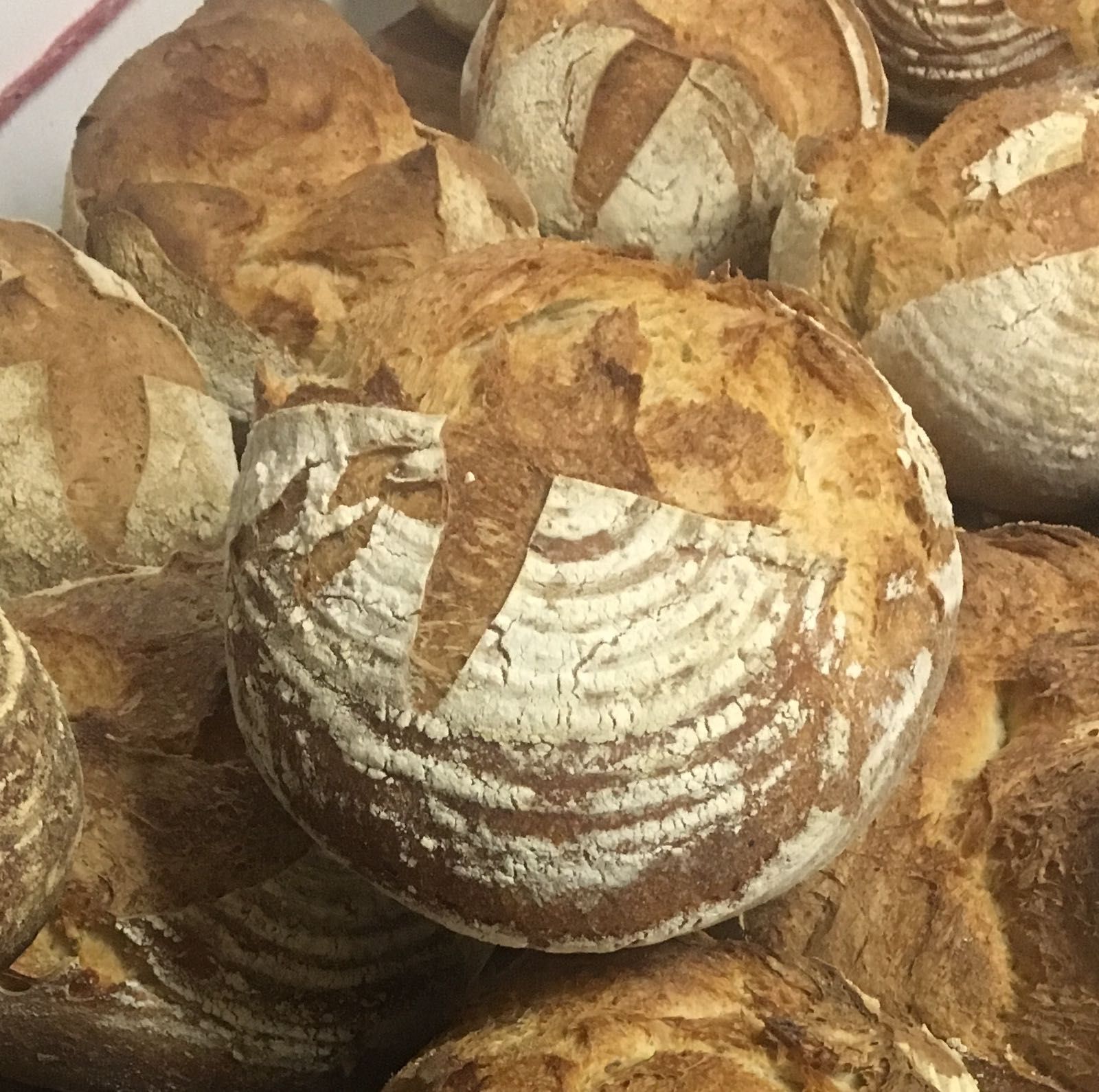 Pan de espelta: Servicios de Delikatessen Pan de espelta: Servicios de Delikatessen