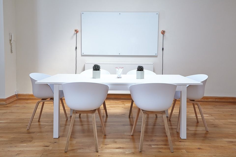 Barnizado de parquet: Especialistas de Los 2 Hermanos Barnizado de parquet: Especialistas de Los 2 Hermanos