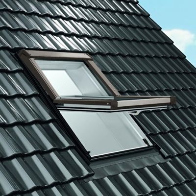 Ventanas de tejado: Productos y servicios de AUTOPUERTAS FUENGIROLA Ventanas de tejado: Productos y servicios de AUTOPUERTAS FUENGIROLA