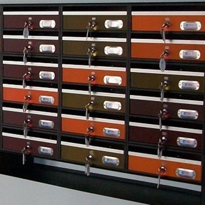 Buzones: Productos y servicios de AUTOPUERTAS FUENGIROLA Buzones: Productos y servicios de AUTOPUERTAS FUENGIROLA