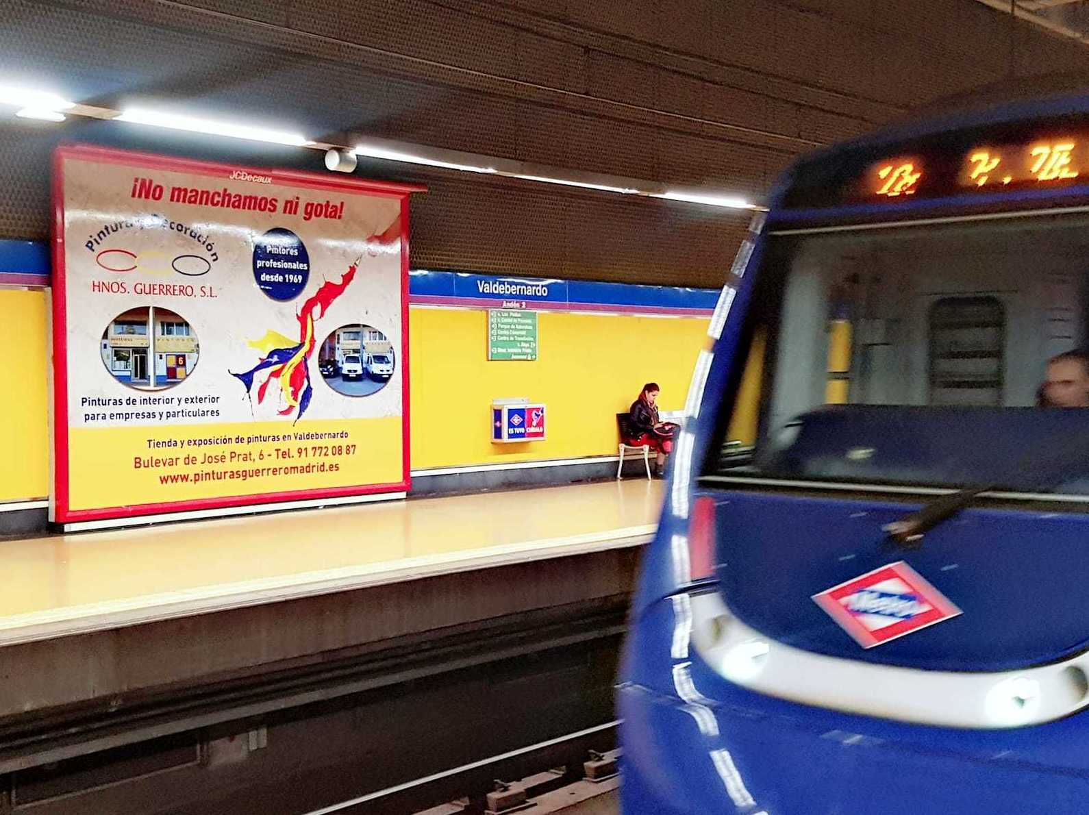 Publicidad en el Metro de Madrid (Linea 9 Valdebernardo)