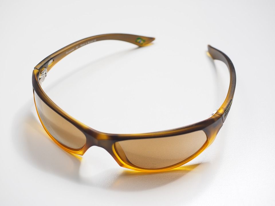 Gafas graduadas de tenis: Nuestros Servicios de Óptica Line Gafas graduadas de tenis: Nuestros Servicios de Óptica Line