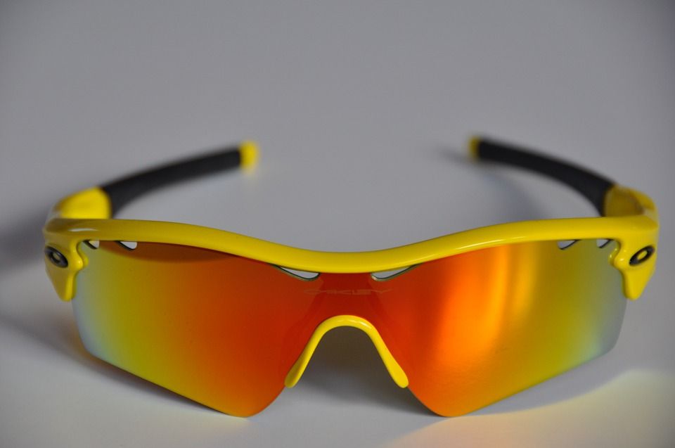 Gafas graduadas para pádel: Nuestros Servicios de Óptica Line Gafas graduadas para pádel: Nuestros Servicios de Óptica Line