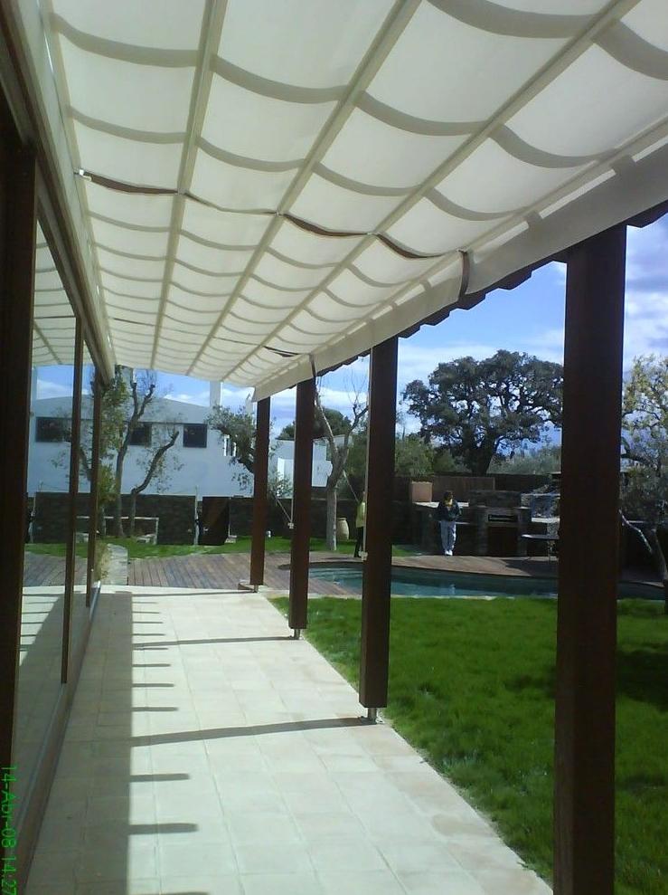 Toldo Corredero: Productos de Toldos Barcino Toldo Corredero: Productos de Toldos Barcino