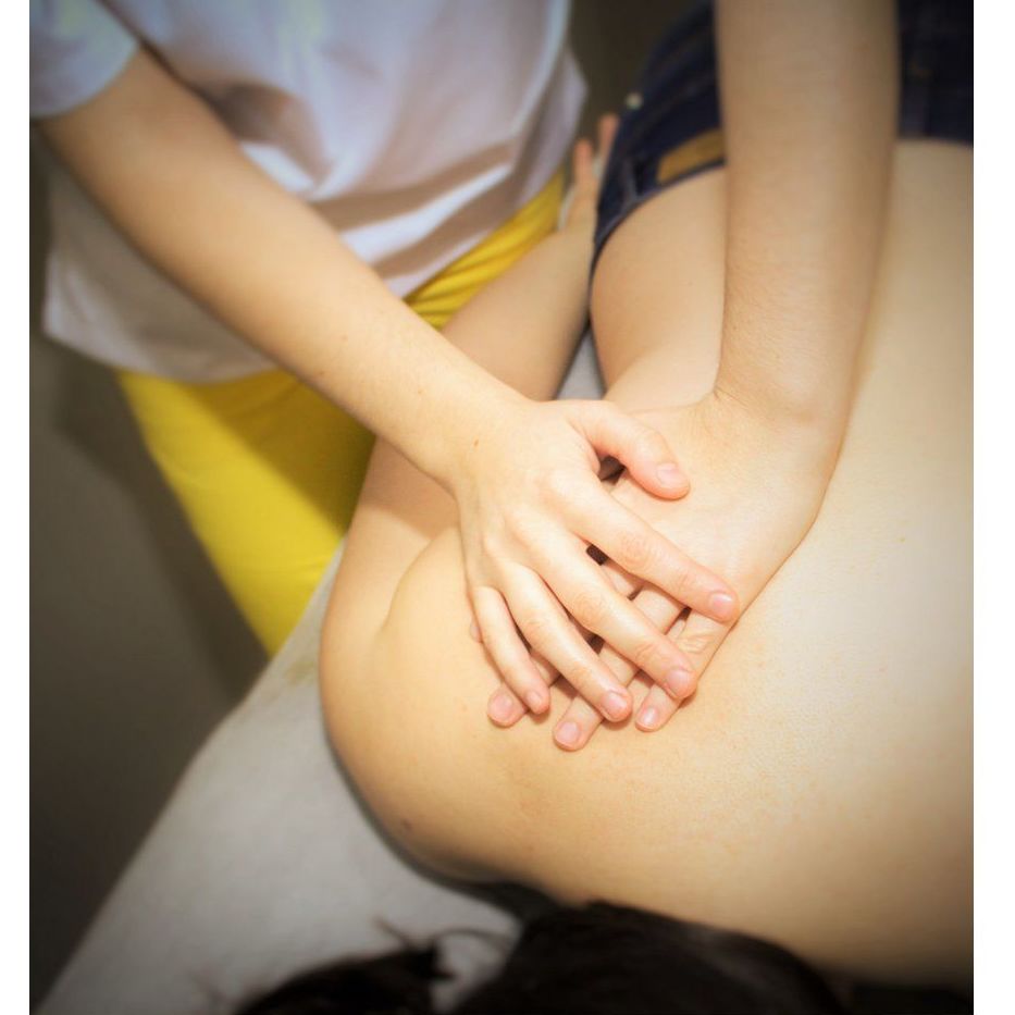 Masoterapia: Tratamientos de Clínica Fisioterapia Ana B. Quintana Masoterapia: Tratamientos de Clínica Fisioterapia Ana B. Quintana